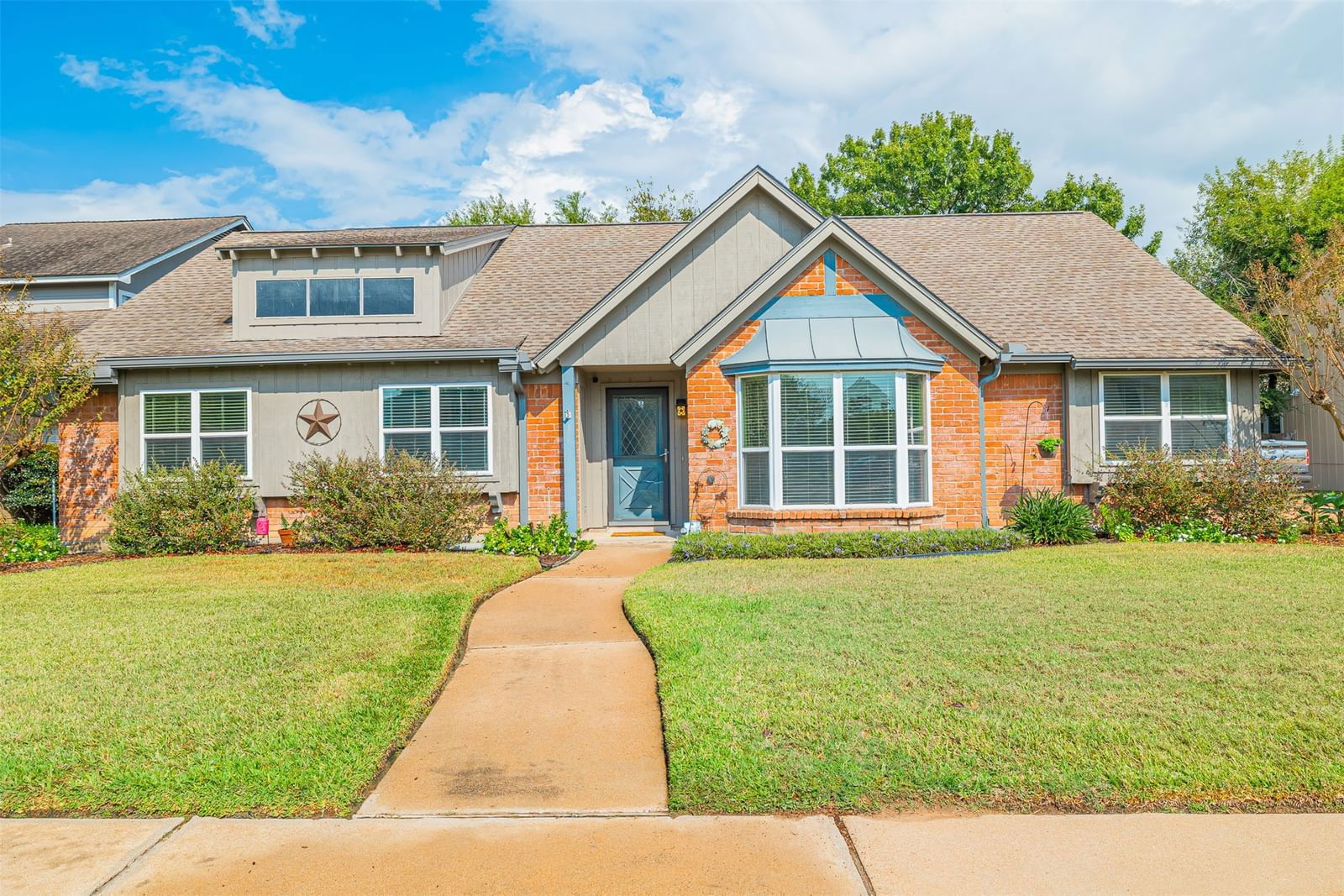 Real estate property located at 15702 Four Leaf Drive, Harris, Bear Creek Village, Houston, TX, US