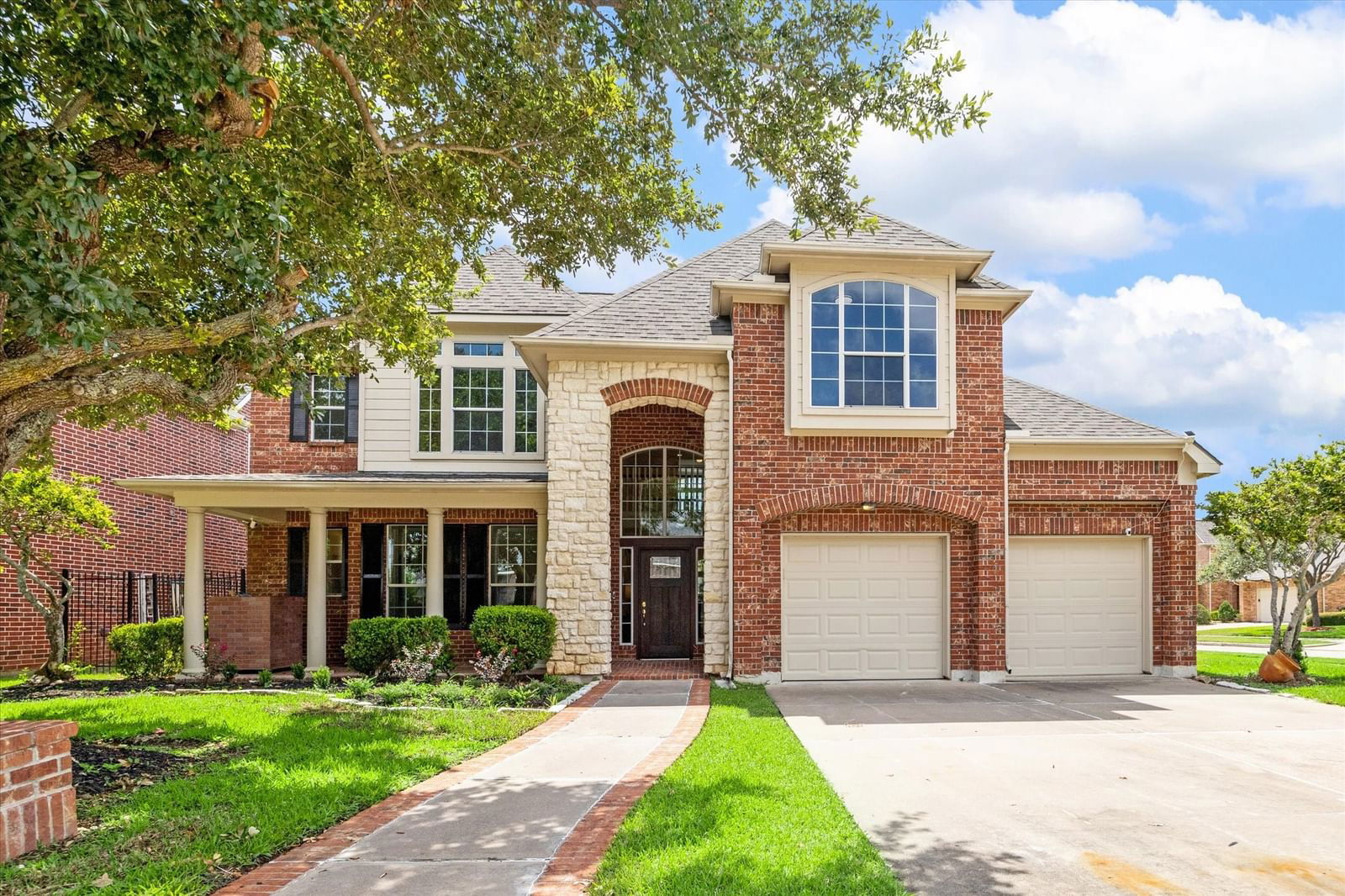 Real estate property located at 5102 Beacon, Fort Bend, Avalon Gardens Of Avalon Sec 4, Sugar Land, TX, US