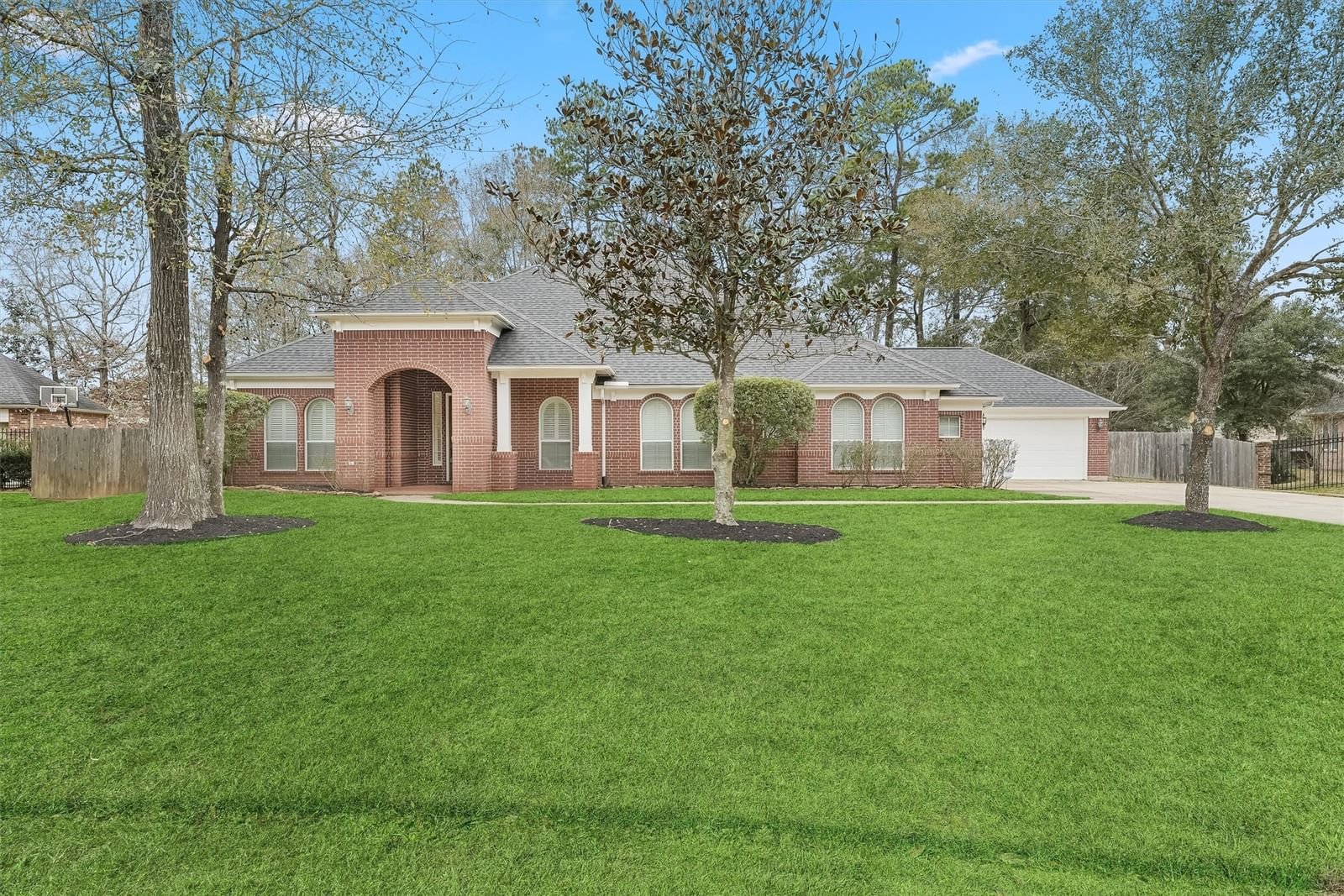 Real estate property located at 10010 Estes Hill, Montgomery, Crighton Woods 02, Conroe, TX, US