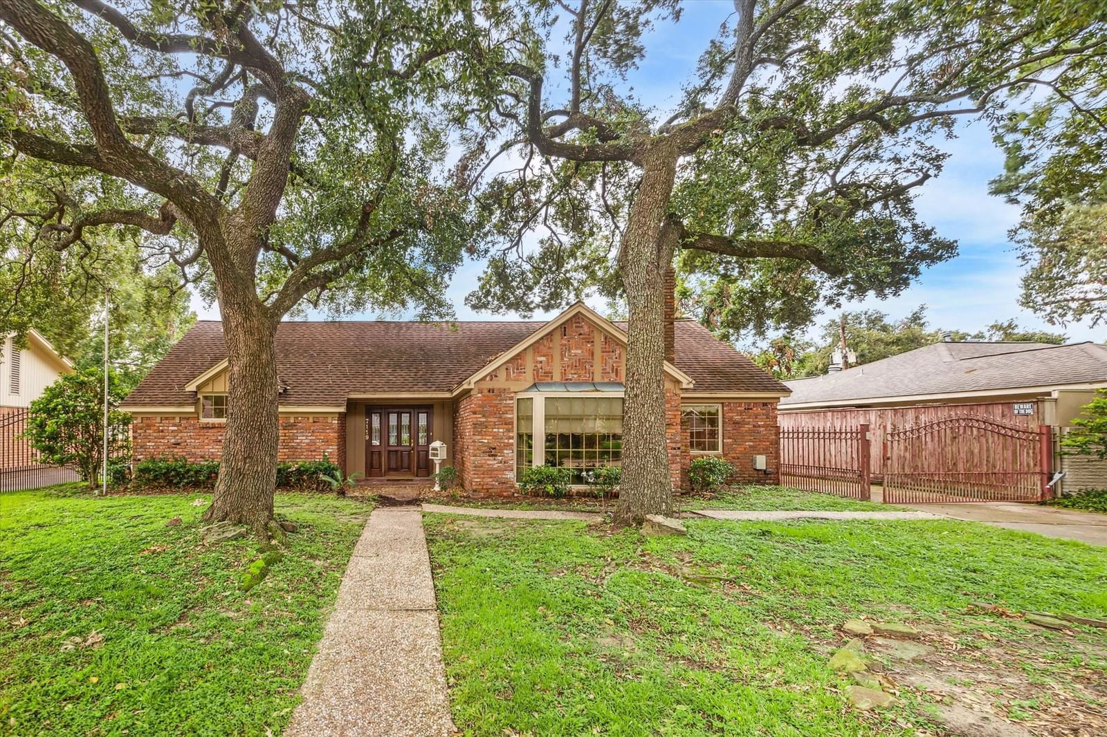 Real estate property located at 7119 Hartland, Harris, Afton Village Sec 01, Houston, TX, US