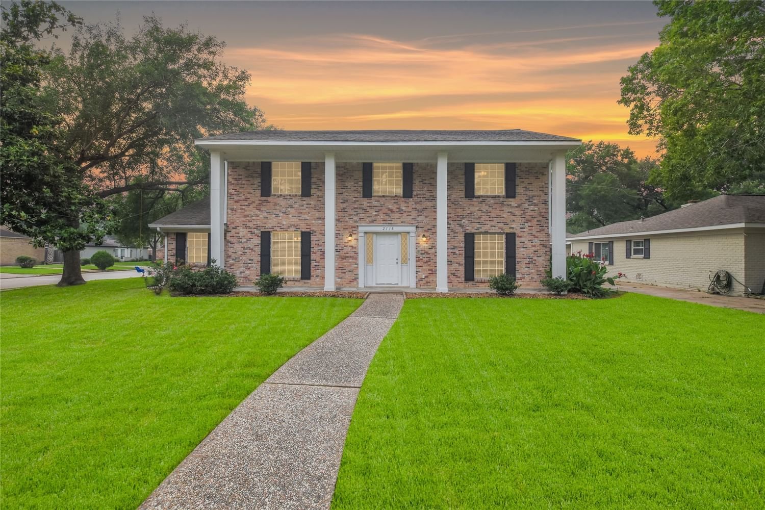 Real estate property located at 2118 Briarstem, Harris, Briar Village, Houston, TX, US