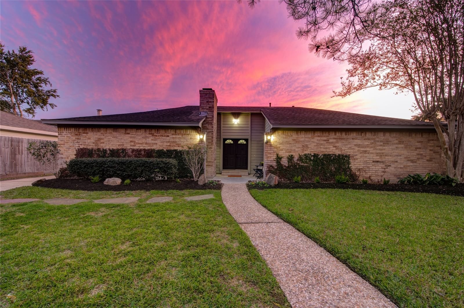 Real estate property located at 14027 Overbrook, Harris, Briar Village, Houston, TX, US