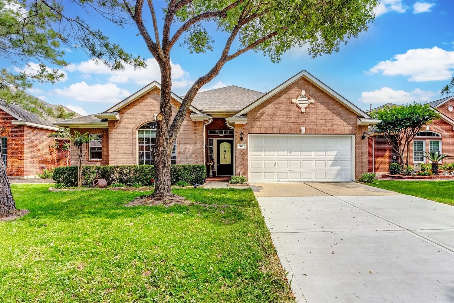 Real estate property located at 21122 Lilac Meadows, Fort Bend, Lakemont, Richmond, TX, US