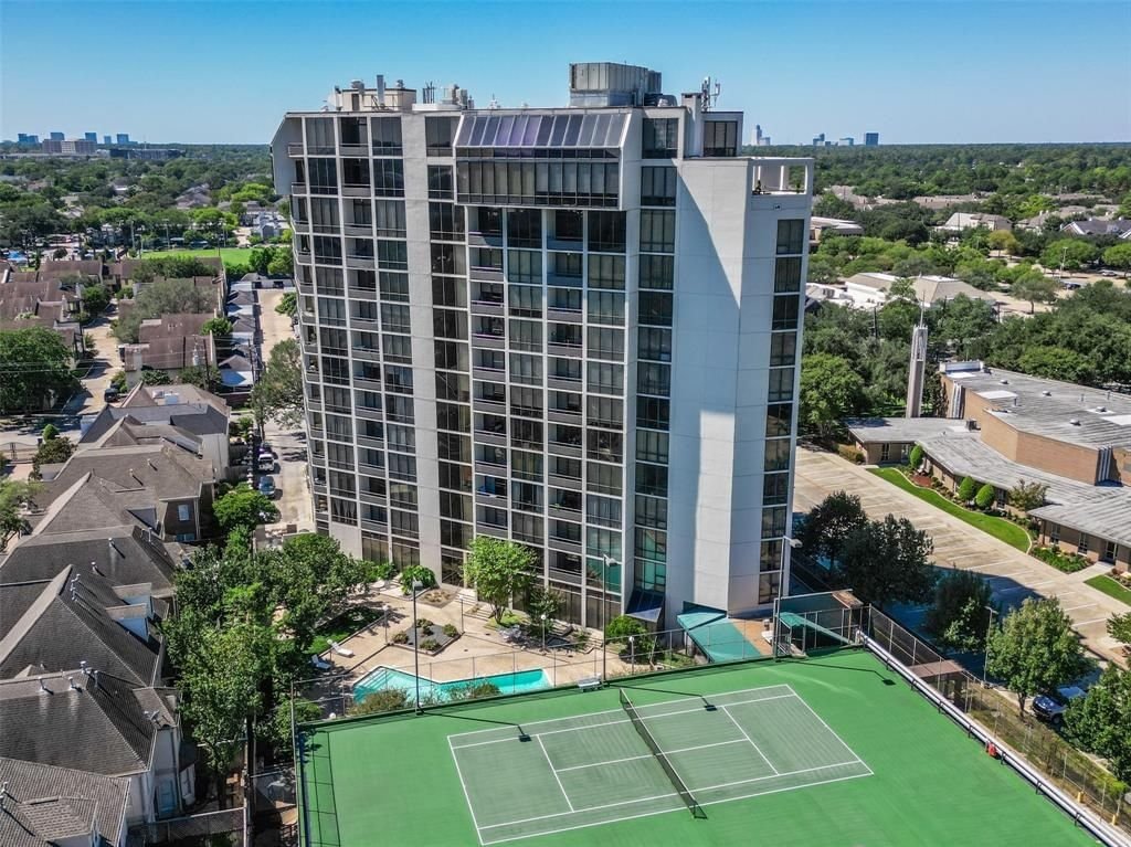 Real estate property located at 1111 Bering #506, Harris, St Clair Condo, Houston, TX, US