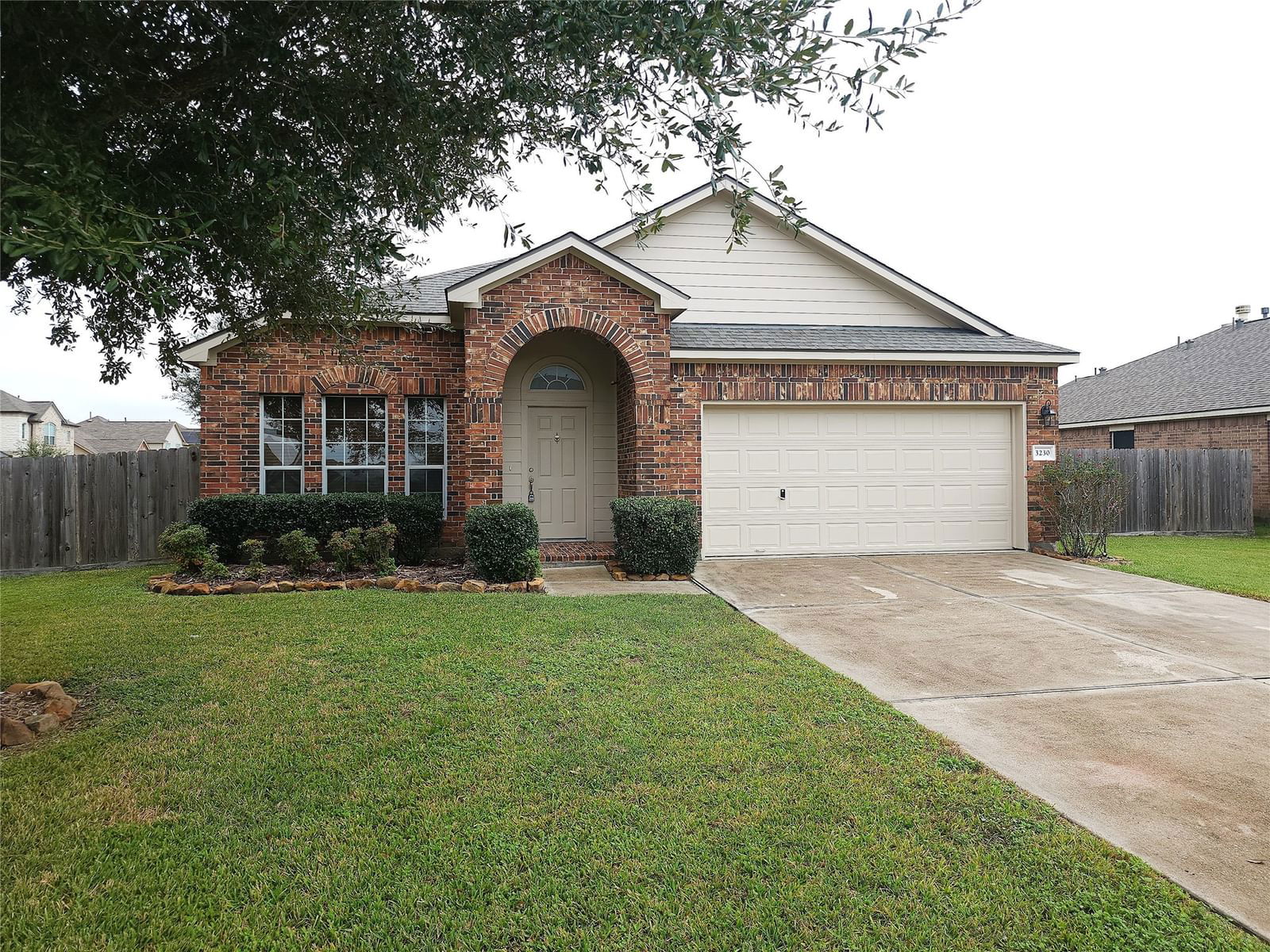 Real estate property located at 3230 Blue Bonnet, Galveston, Lone Trail Village Sec 1 2007, Texas City, TX, US