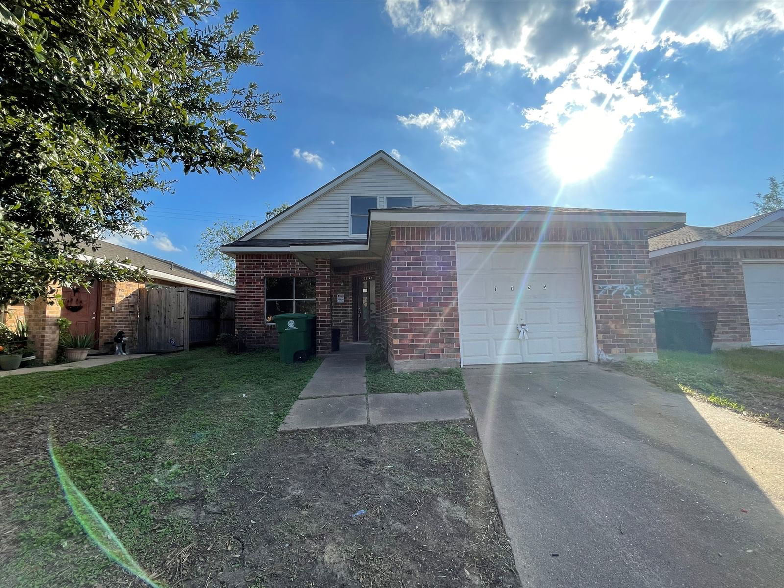 Real estate property located at 7725 Ellis, Fort Bend, Westbury Village, Missouri City, TX, US