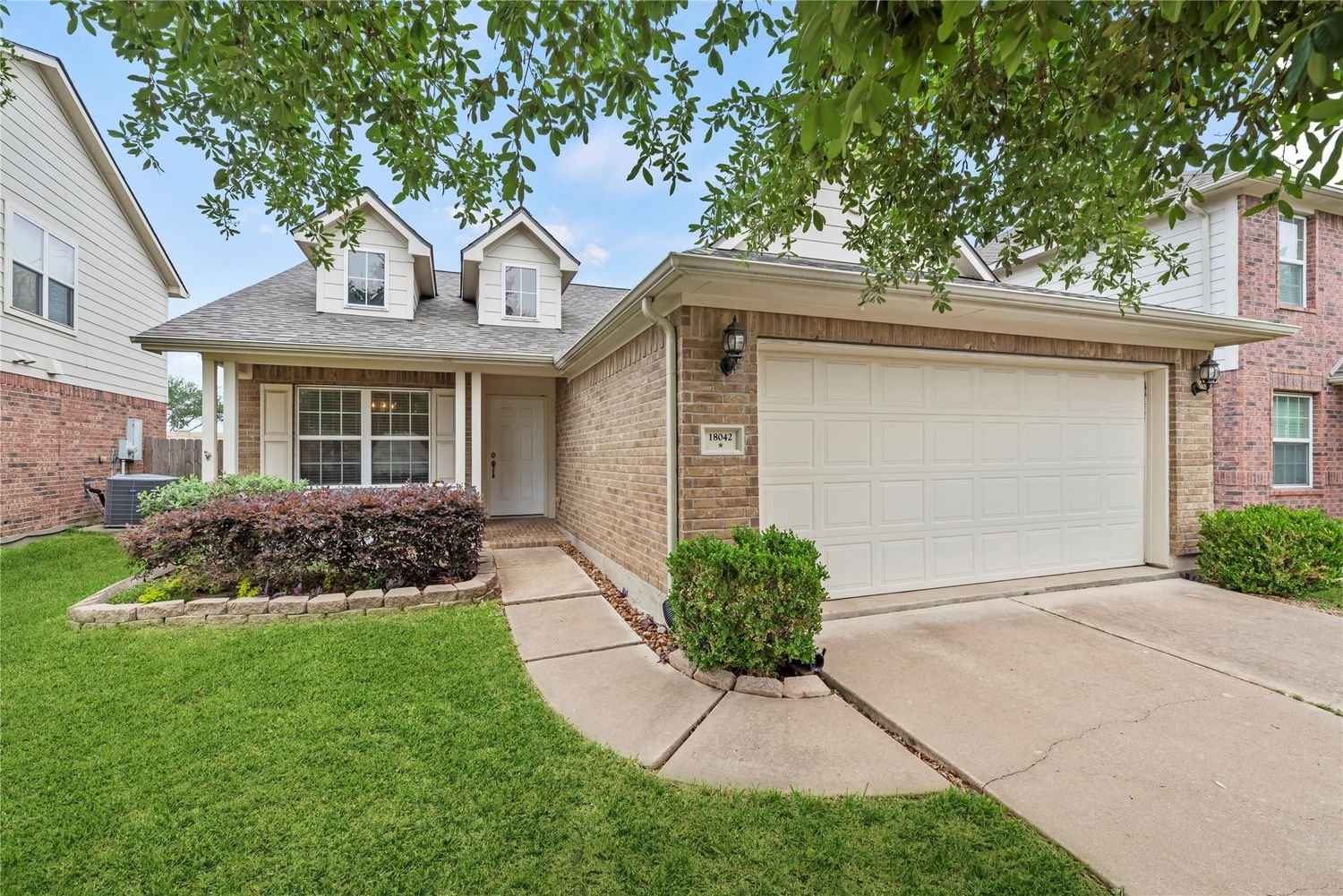 Real estate property located at 18042 Mossy Creek, Fort Bend, Mission Sierra, Richmond, TX, US