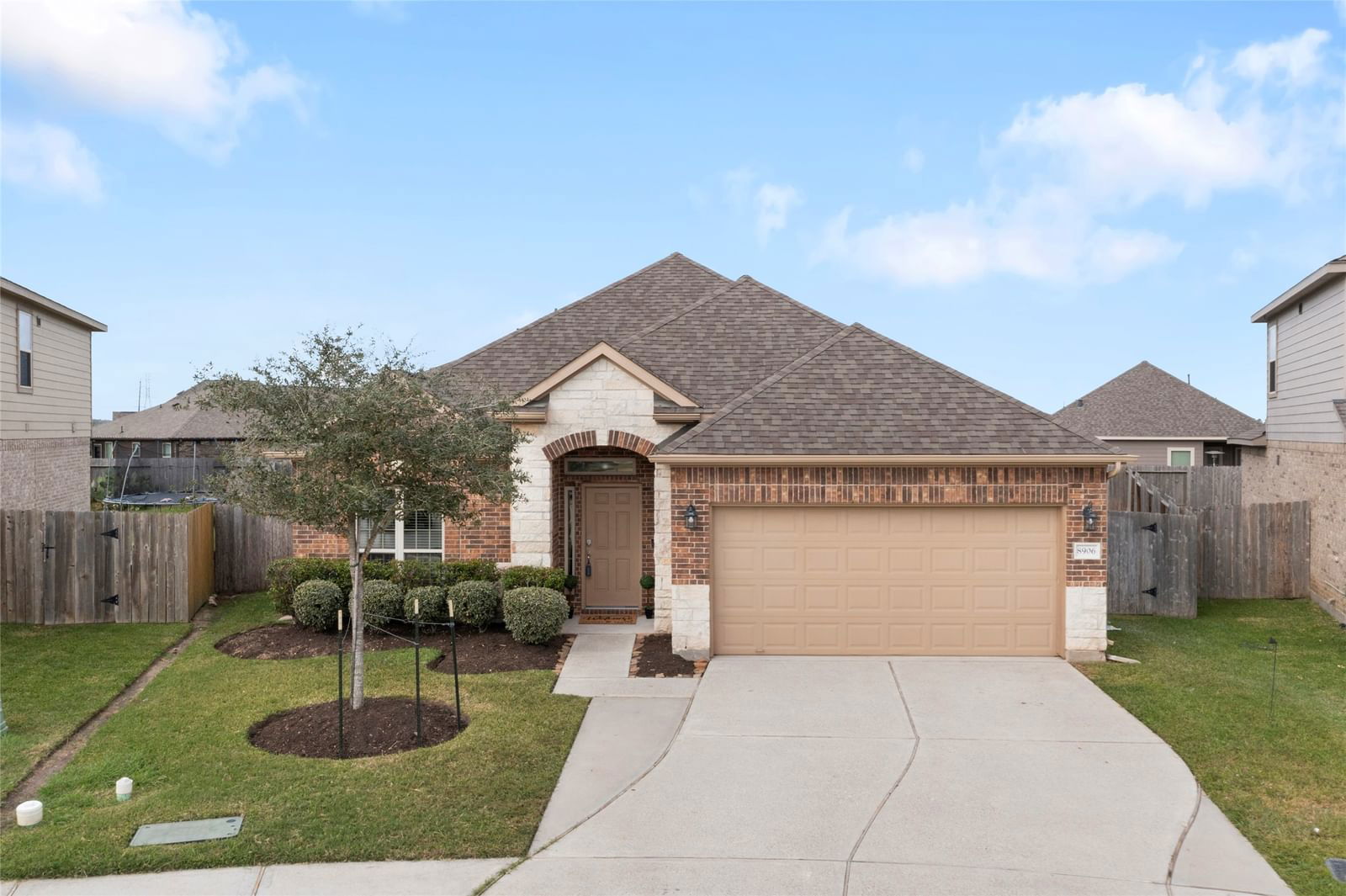 Real estate property located at 8906 Explorer, Galveston, Marlow Lakes, Texas City, TX, US