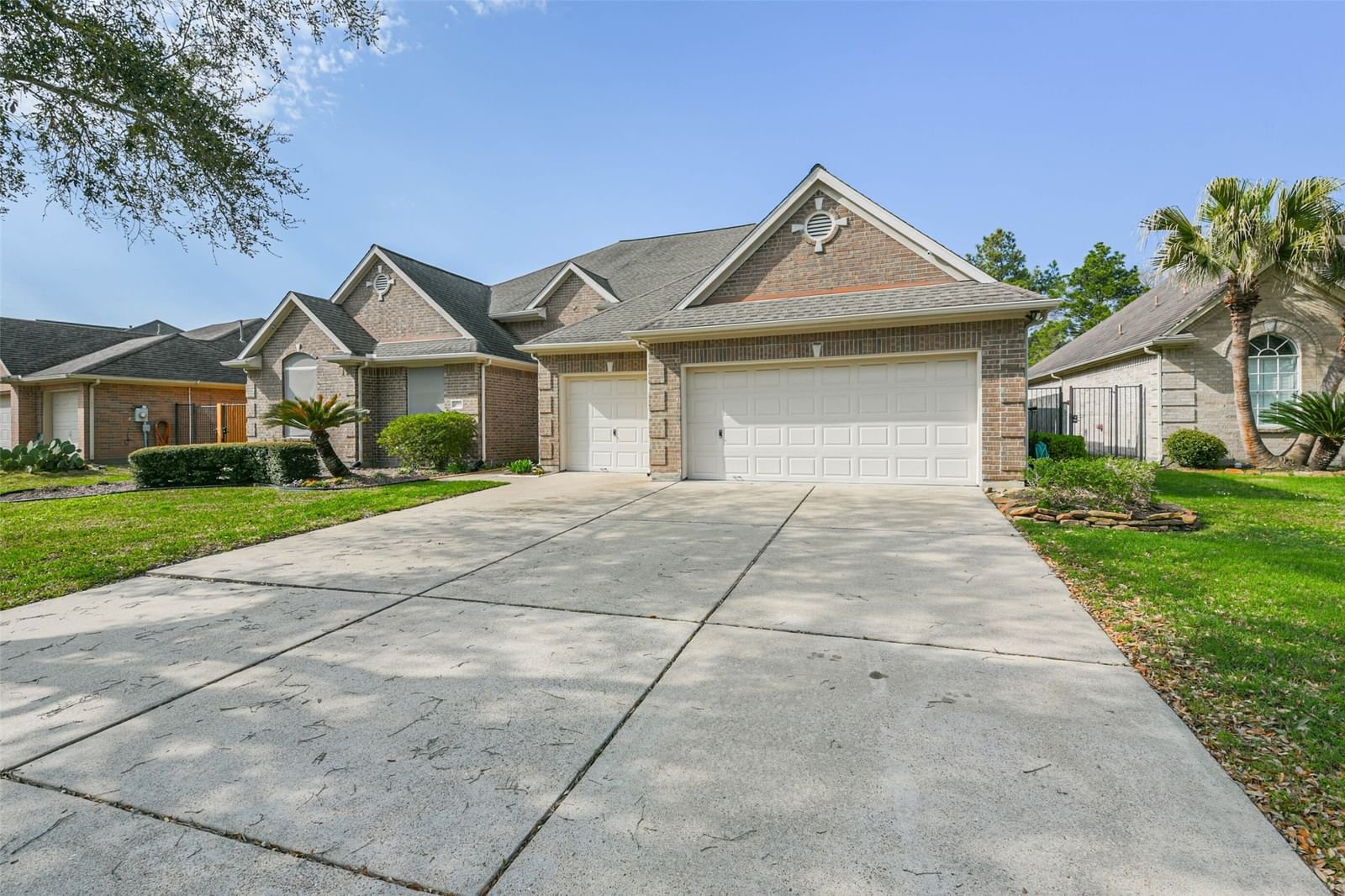 Real estate property located at 3603 Cedar Hollow, Brazoria, The Lakes At Countryplace Sec, Pearland, TX, US