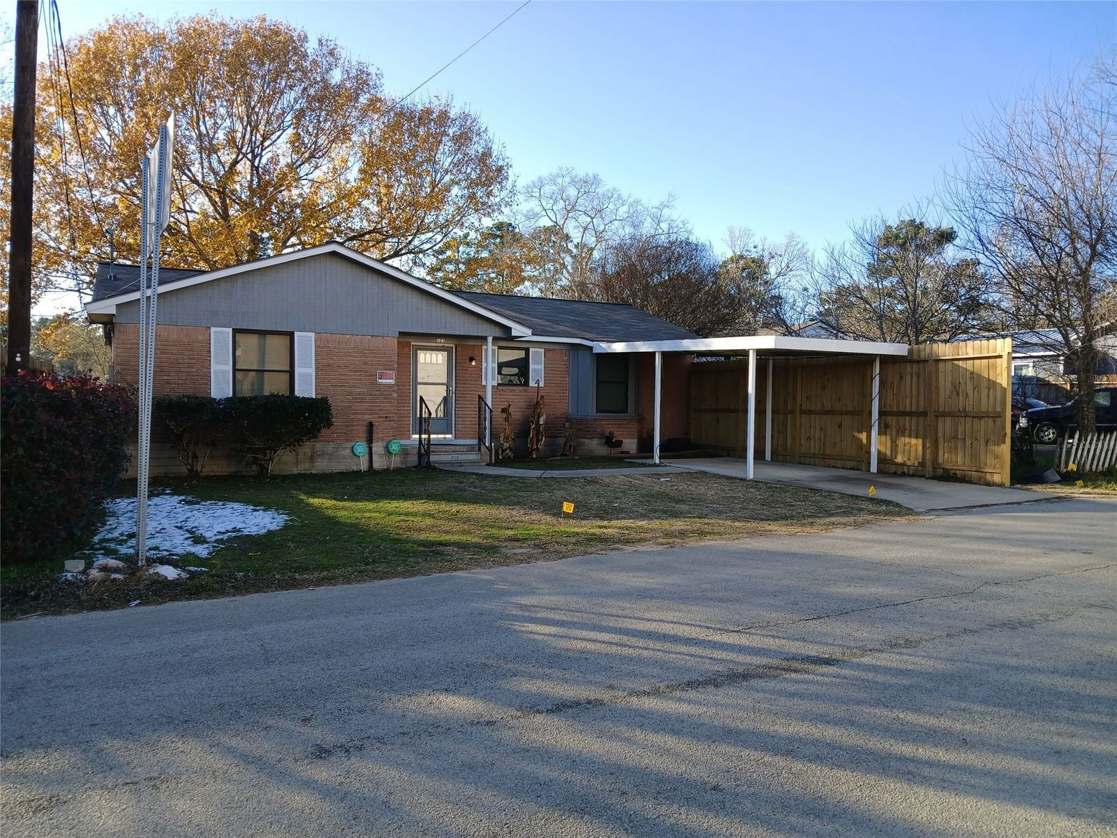 Real estate property located at 121 Roy, Montgomery, Dunlavey, Magnolia, TX, US