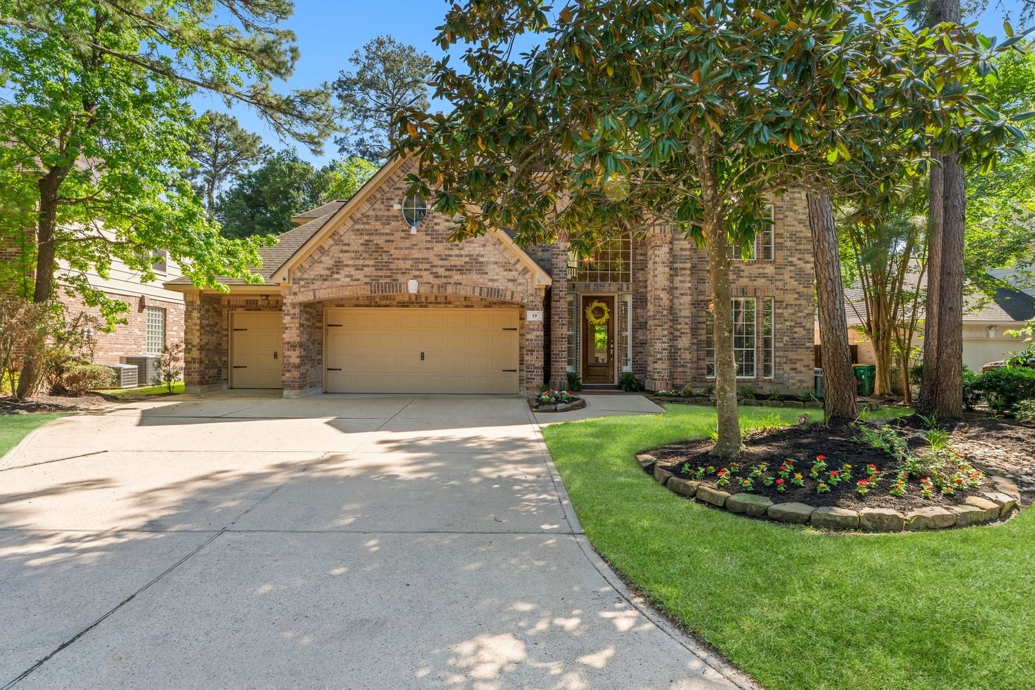 Real estate property located at 19 Moss Bluff, Montgomery, Wdlnds Village Alden Br 22, The Woodlands, TX, US