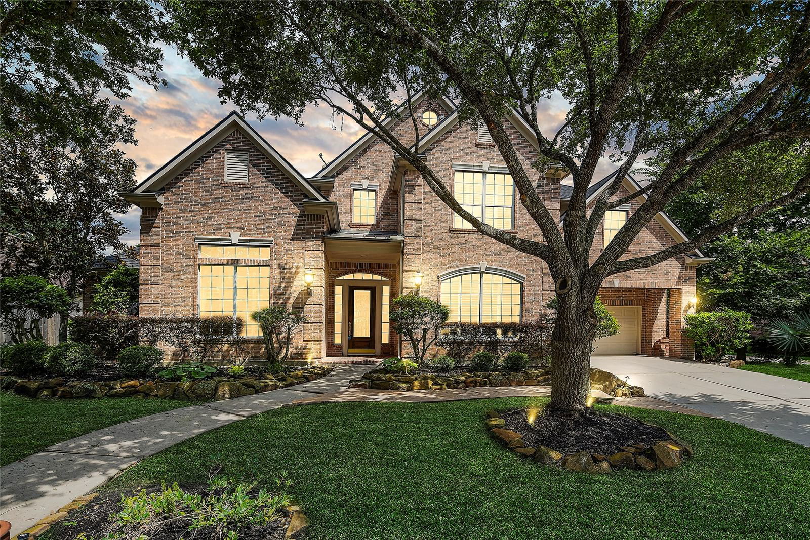 Real estate property located at 6111 Rustic Creek, Harris, Kings Point Village, Kingwood, TX, US