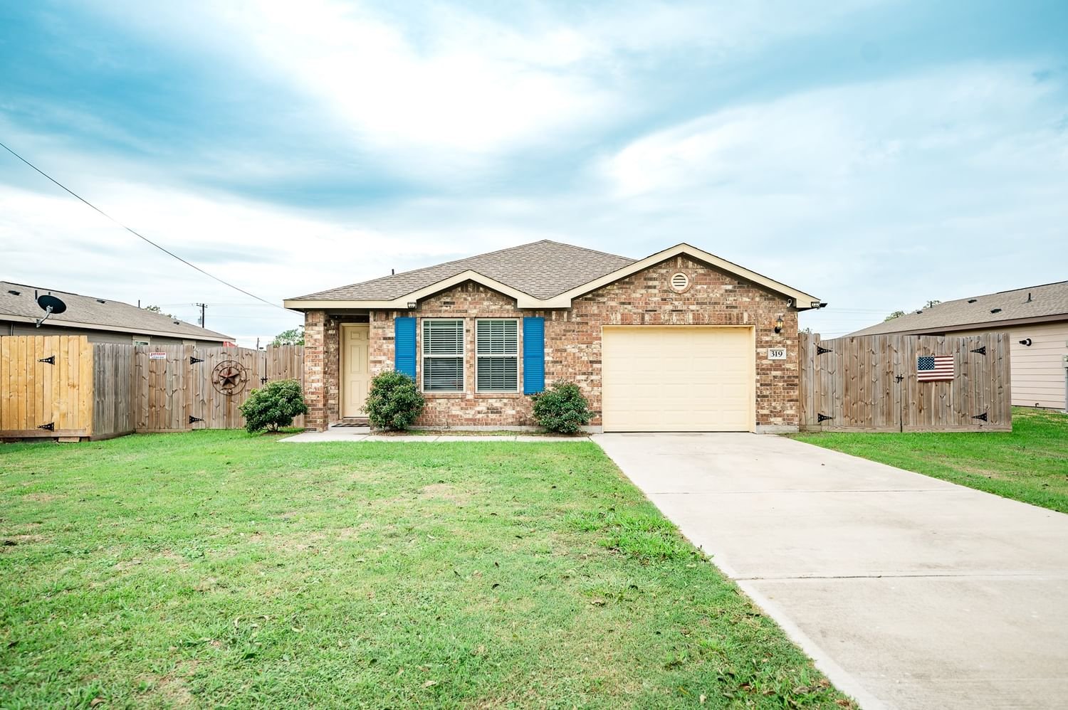 Real estate property located at 319 3rd, Matagorda, North Ridge Sub, Van Vleck, TX, US