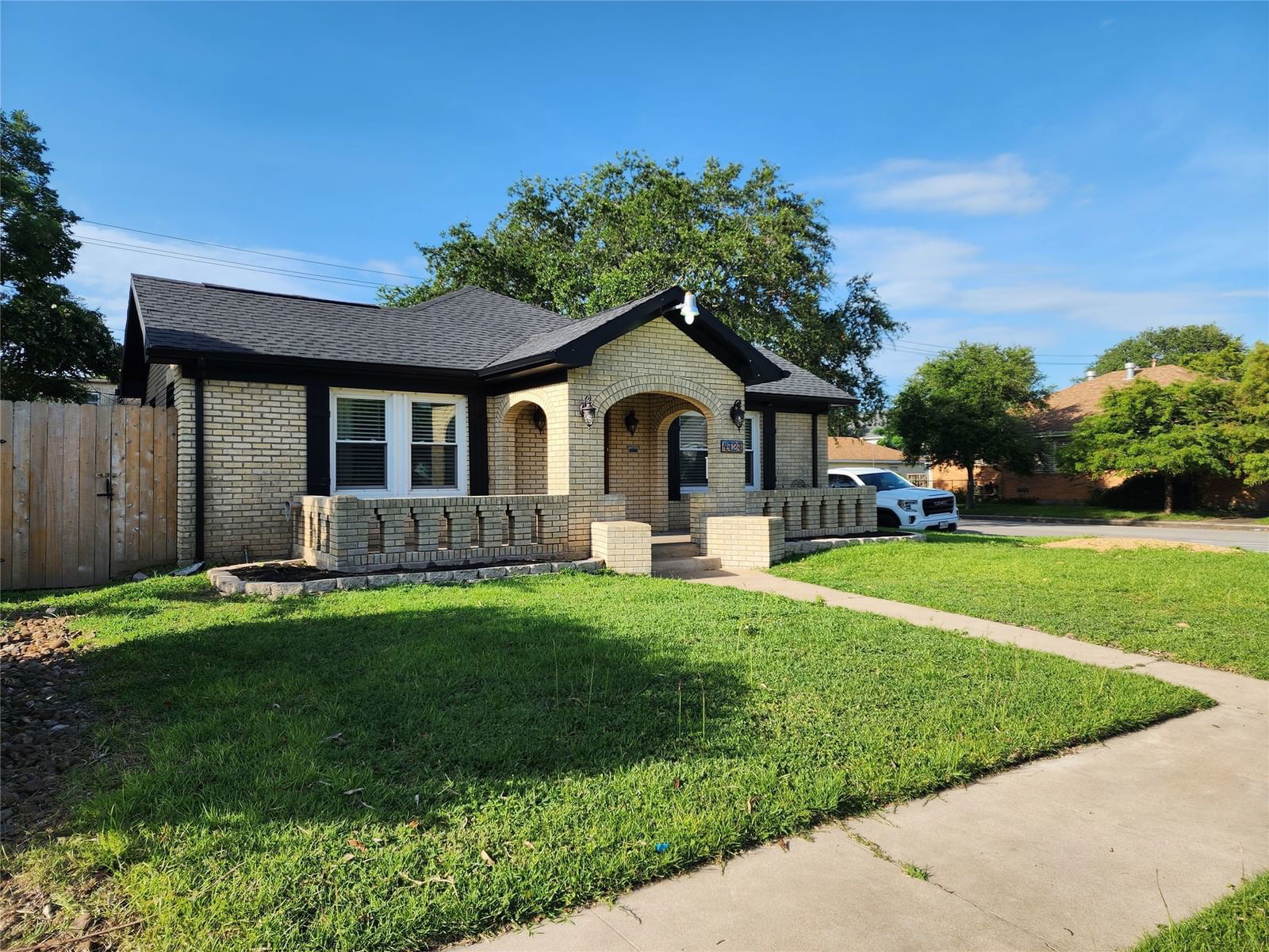 Real estate property located at 4727 Avenue O, Galveston, Denver Resurvey, Galveston, TX, US