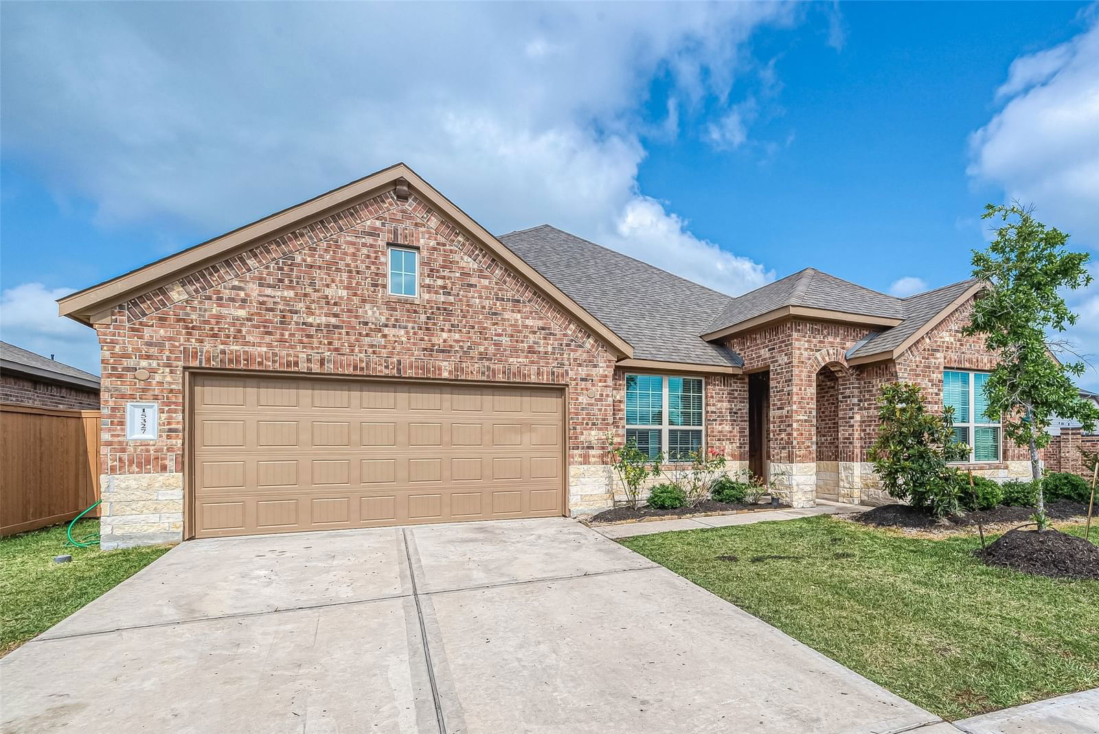 Real estate property located at 15327 Aboyne, Harris, Balmoral Sec 13, Humble, TX, US