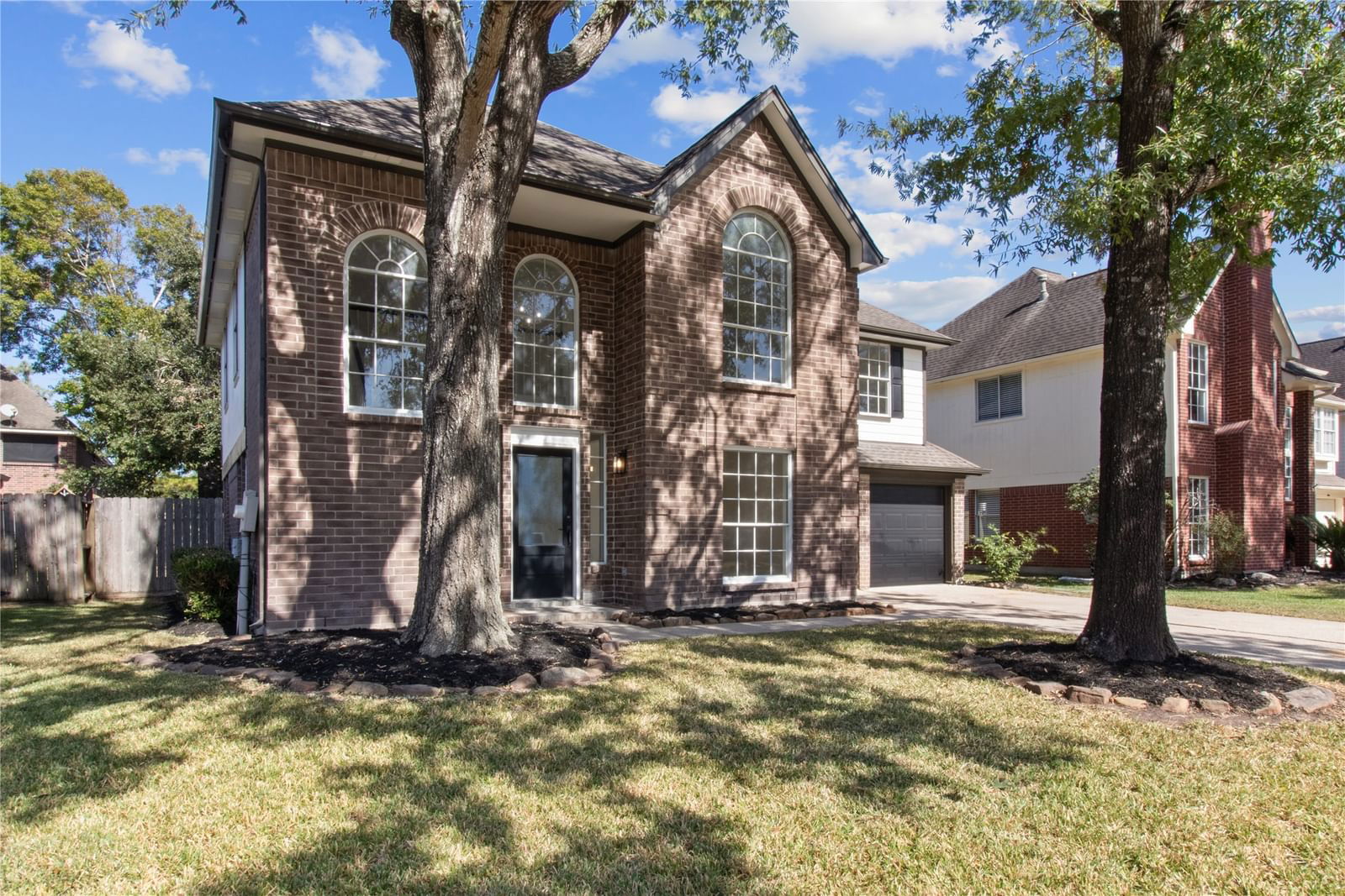 Real estate property located at 1111 Chesterwood, Brazoria, Sunset Meadows-Nasawood, Pearland, TX, US