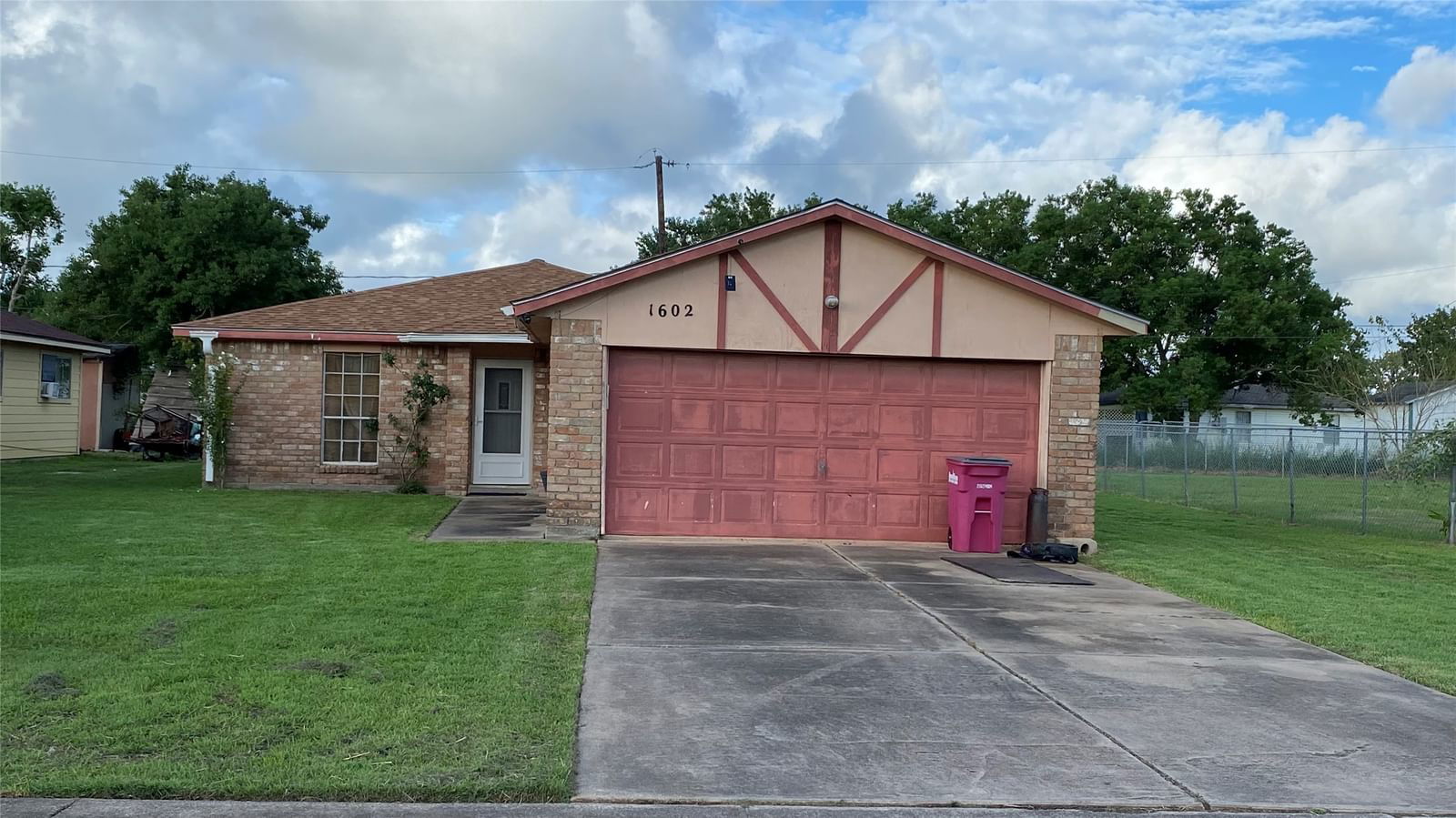 Real estate property located at 1602 Avenue N, Brazoria, Velasco Freeport, Freeport, TX, US