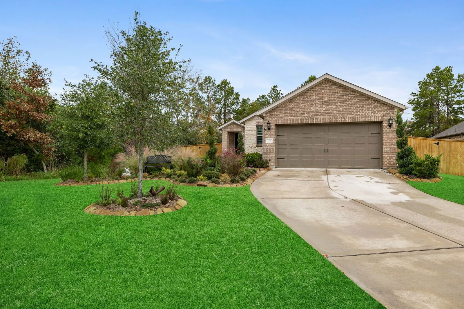 Real estate property located at 142 Pepper Grass, Montgomery, Bonterra At Woodforest 06, Montgomery, TX, US