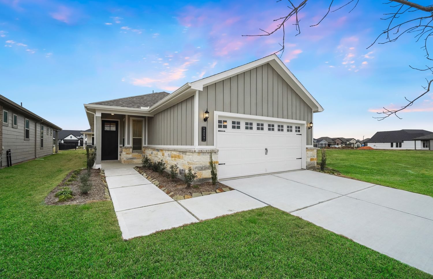 Real estate property located at 14334 Bluebonnet Bend, Montgomery, Del Webb Chambers Creek, Willis, TX, US