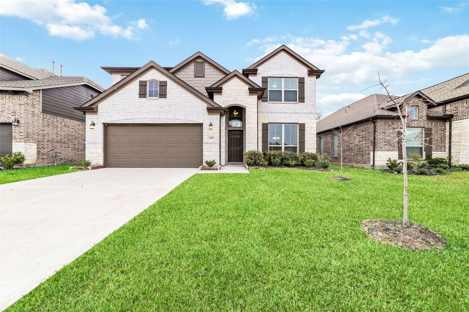 Real estate property located at 4919 Valley White Oak, Harris, GRAND OAKS, Houston, TX, US