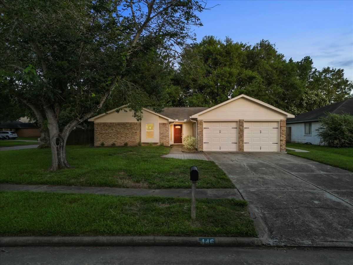 Real estate property located at 446 Ironbark, Harris, Pipers Meadow Sec 01, Houston, TX, US