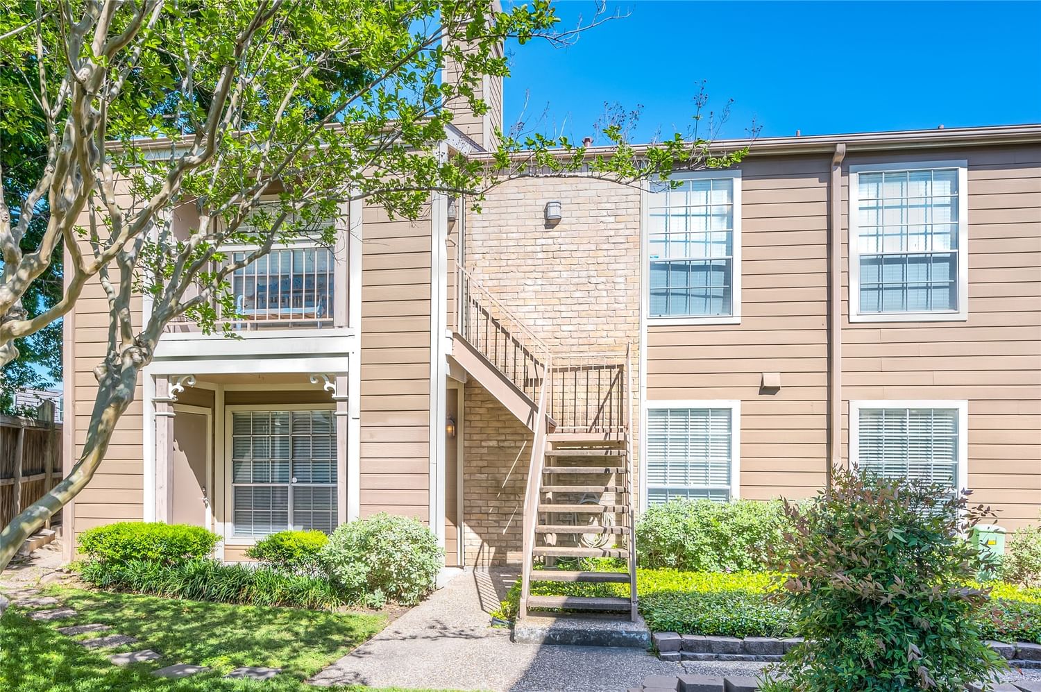 Real estate property located at 1860 White Oak #309, Harris, White Oak Condo Ph 03, Houston, TX, US