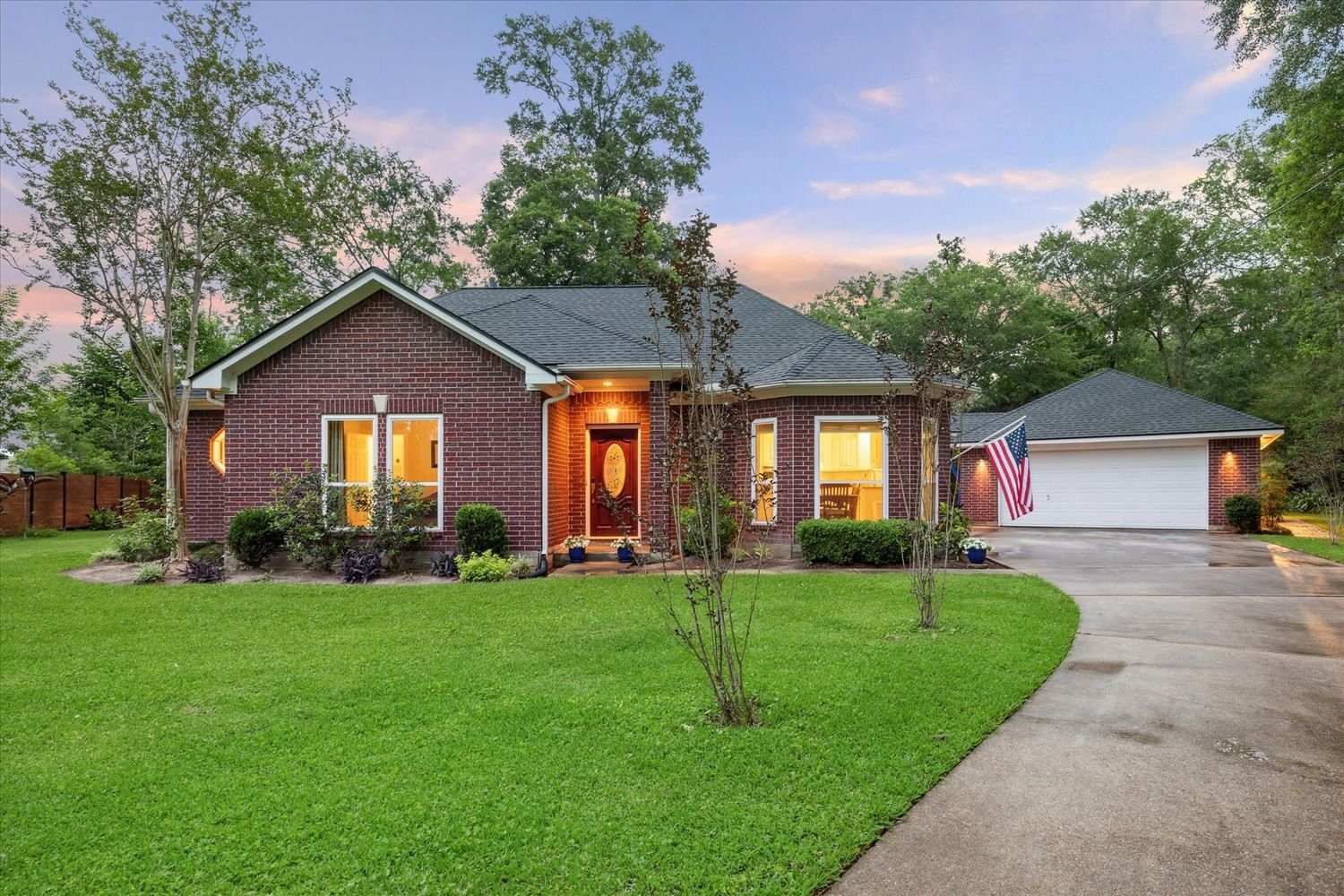 Real estate property located at 49 Wind River, Montgomery, Lake Creek Forest, Conroe, TX, US