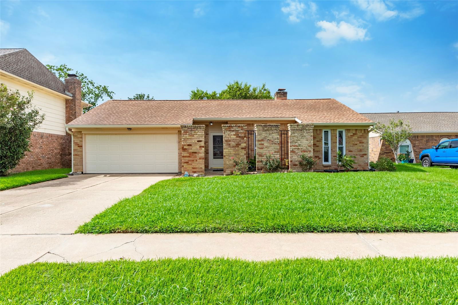 Real estate property located at 15727 Echo Hill, Harris, Middlebrook Sec 02, Houston, TX, US