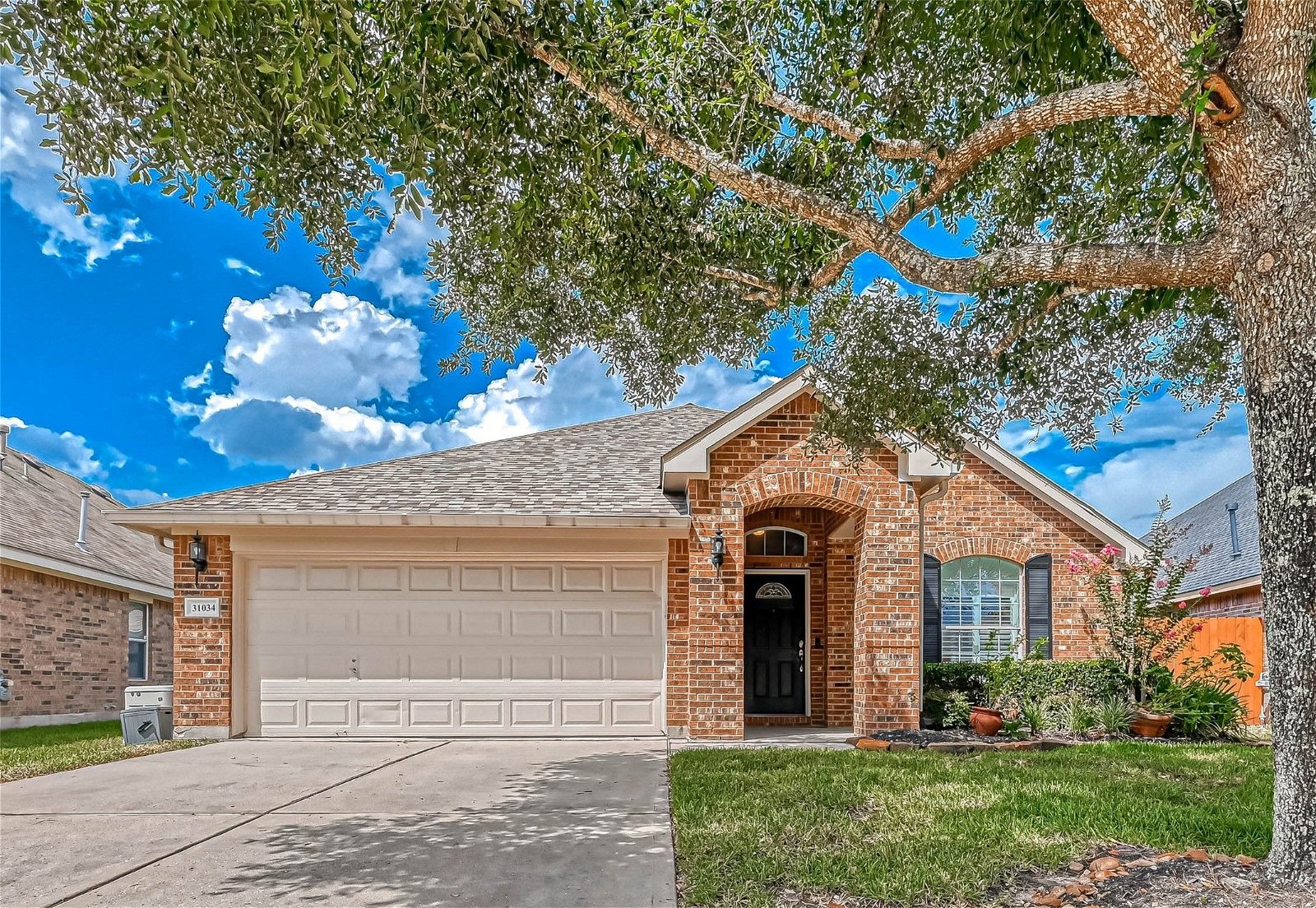 Real estate property located at 31034 Imperial Walk, Montgomery, Spring, TX, US