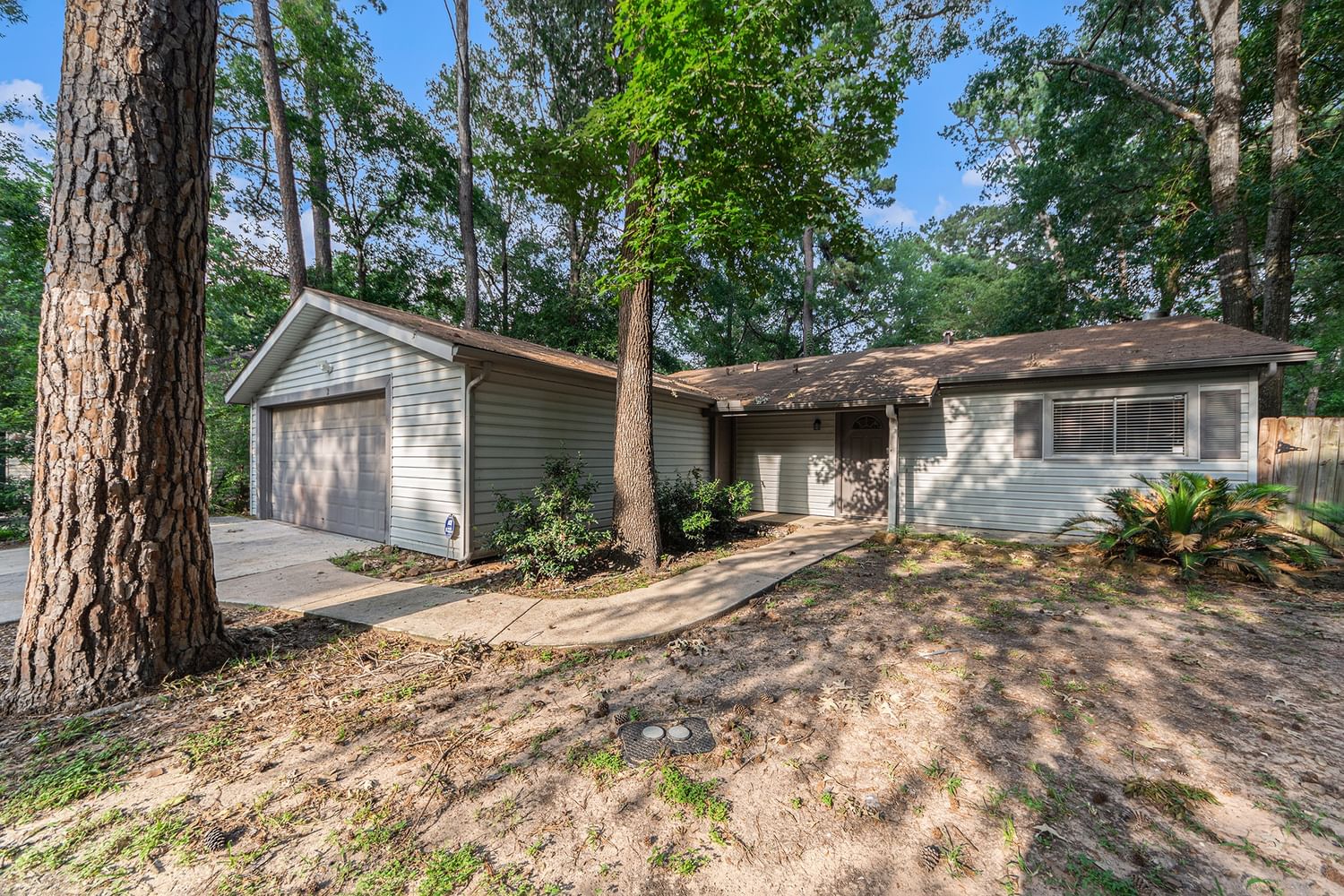 Real estate property located at 2 Canyon Oak, Montgomery, Wdlnds Village Grogans Ml 14, The Woodlands, TX, US