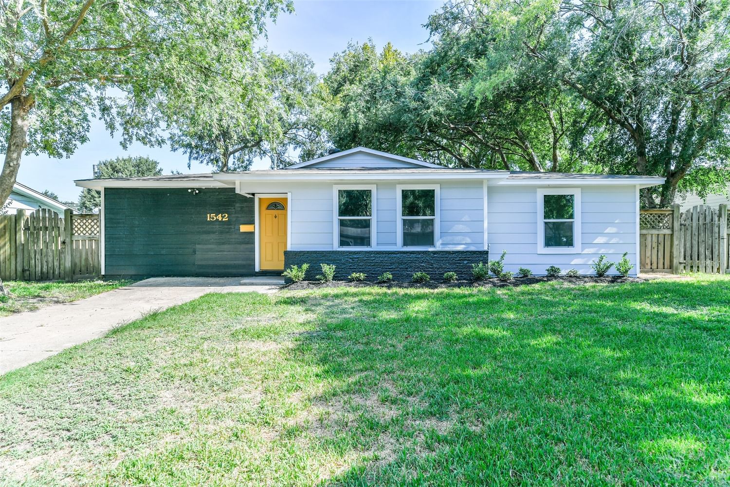 Real estate property located at 1542 15th, Galveston, Texas City, TX, US