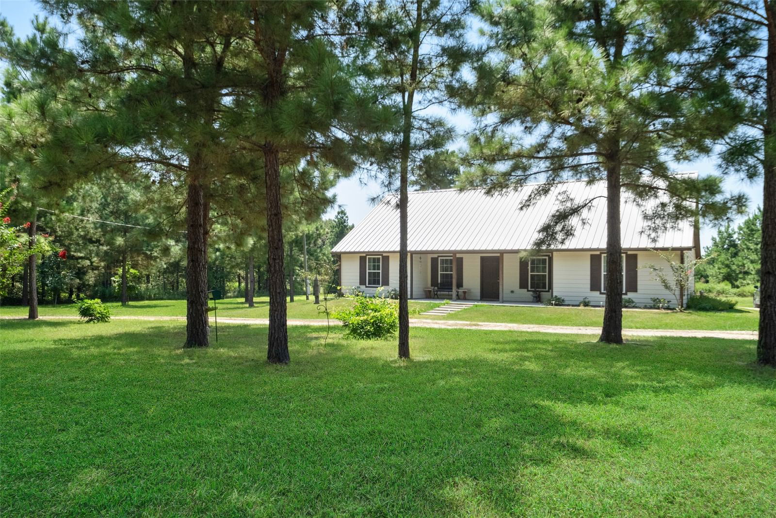 Real estate property located at 10420 County Road 354, Grimes, None, Plantersville, TX, US