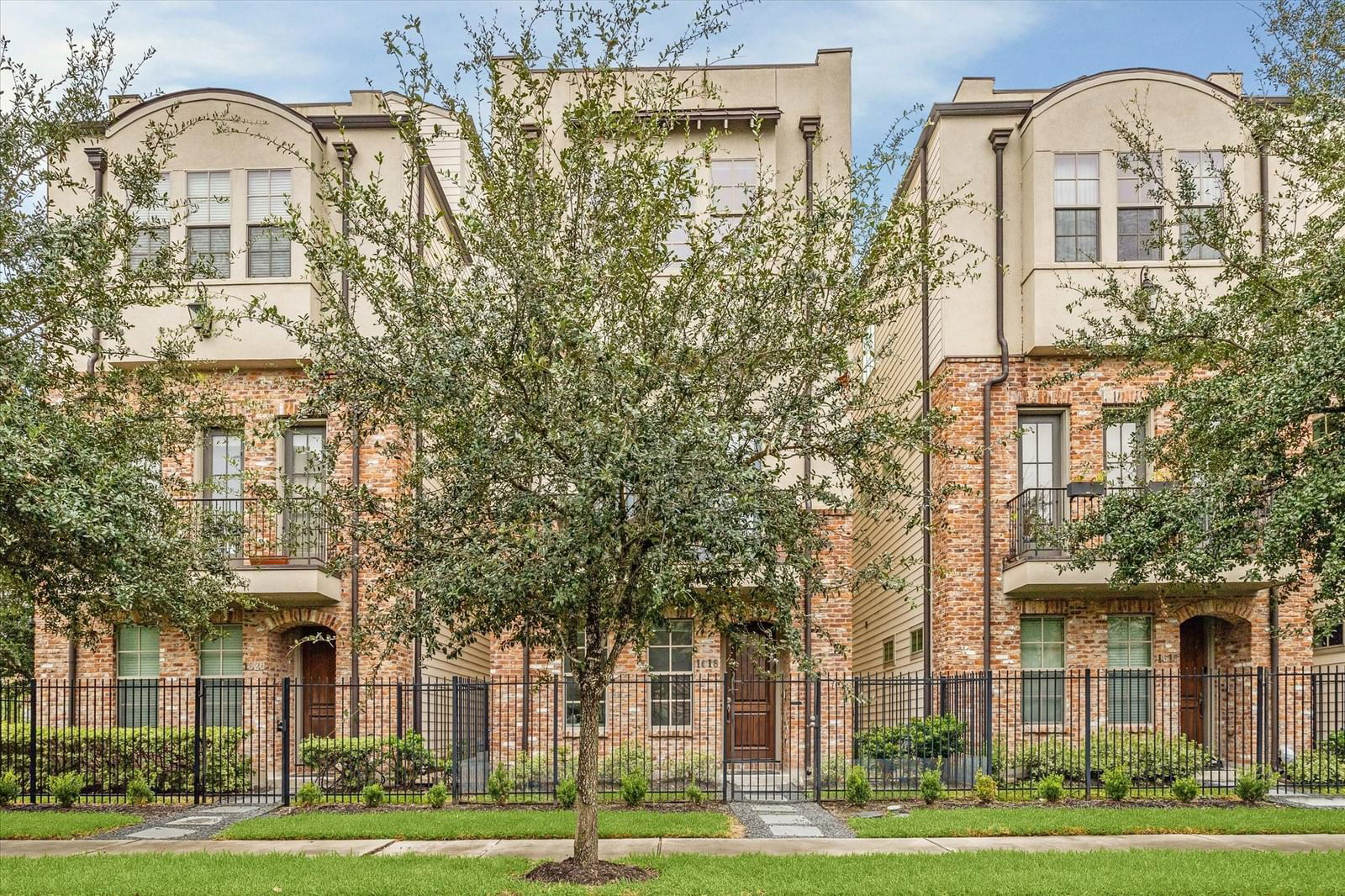 Real estate property located at 1618 Rosewood, Harris, Rosewood Street Court, Houston, TX, US