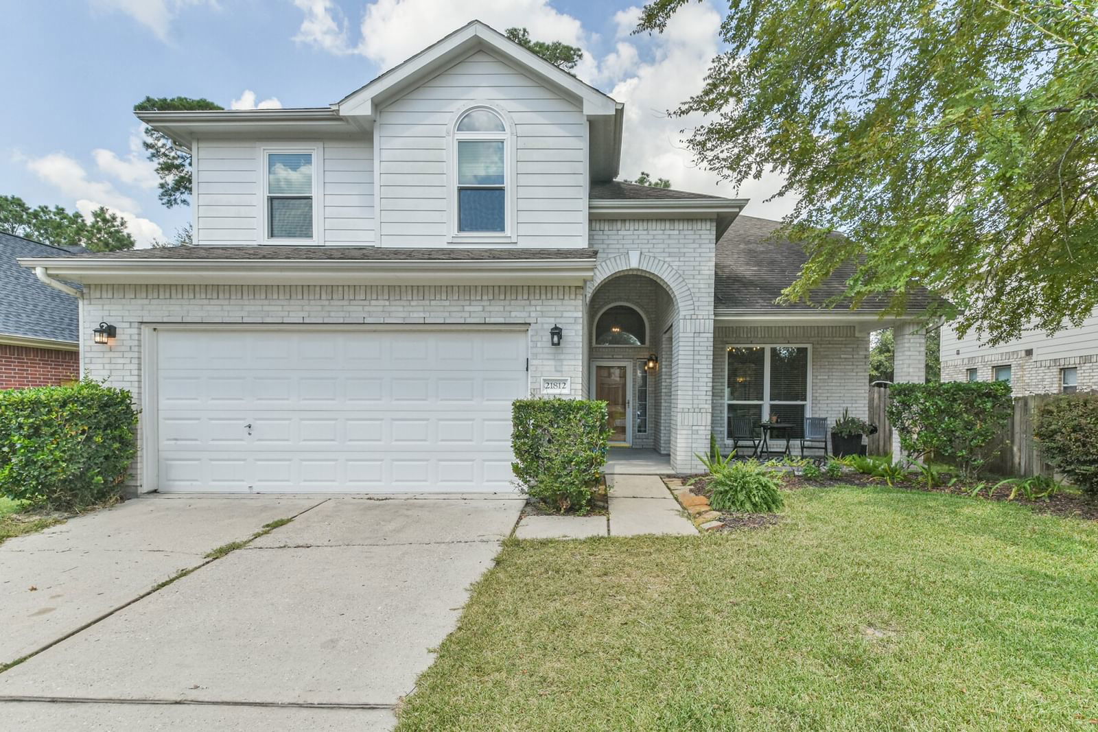 Real estate property located at 21812 Grand Lancelot, Montgomery, Kings Manor 10, Kingwood, TX, US