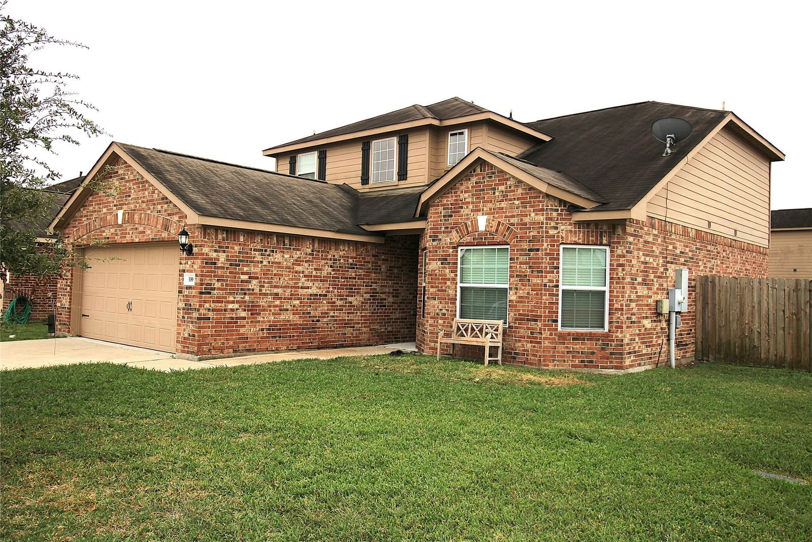 Real estate property located at 339 Apache Field, Galveston, Painted Meadows, La Marque, TX, US