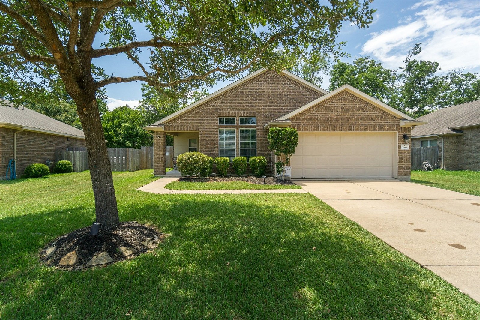 Real estate property located at 7010 Twin Creek Drive, Galveston, Hitchcock, TX, US