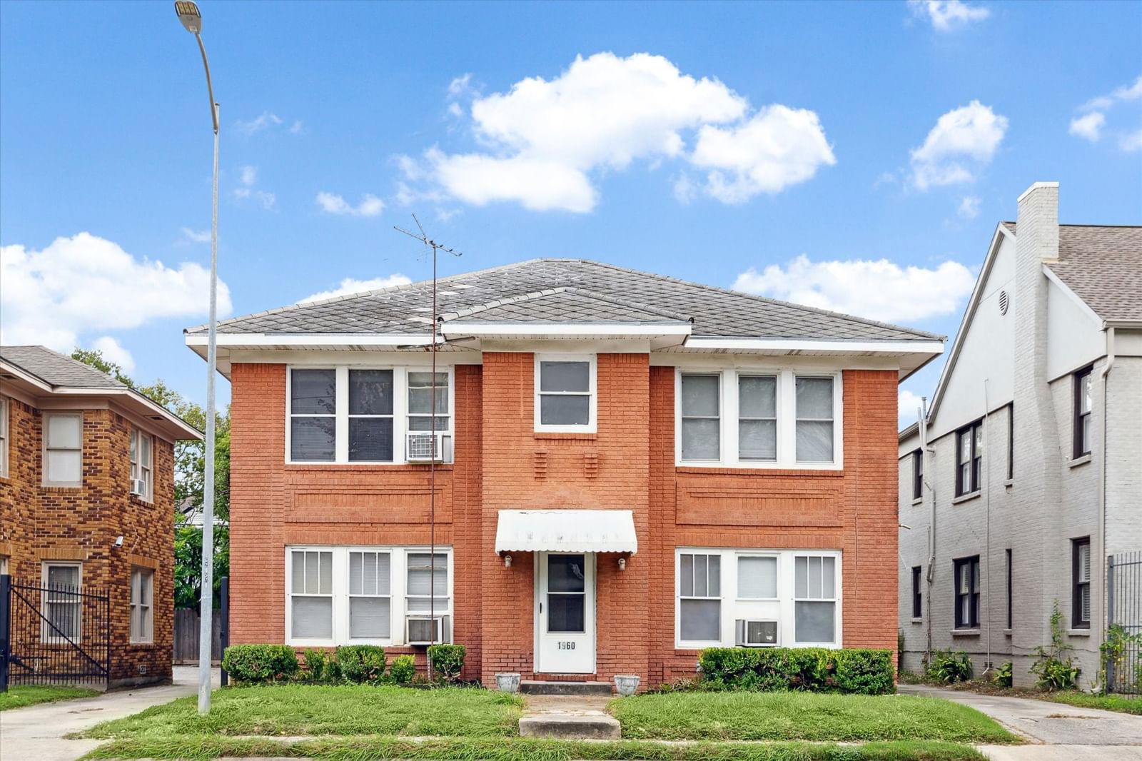 Real estate property located at 1960 Dallas #4, Harris, Temple Terrace, Houston, TX, US