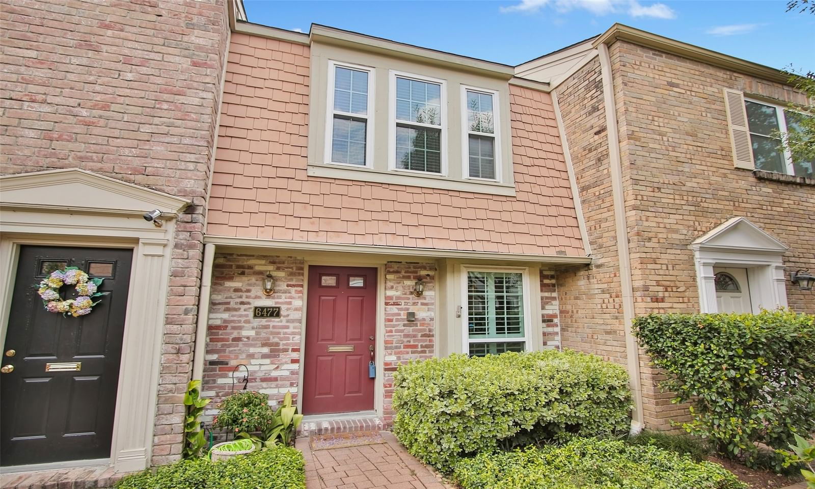 Real estate property located at 6477 Burgoyne #39, Harris, Briarwest Twnhses, Houston, TX, US