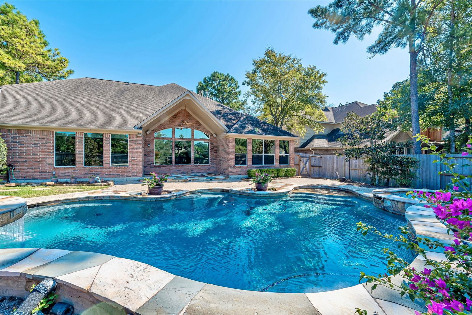 Real estate property located at 38 Chantsong, Montgomery, Wdlnds Village Sterling Ridge, The Woodlands, TX, US