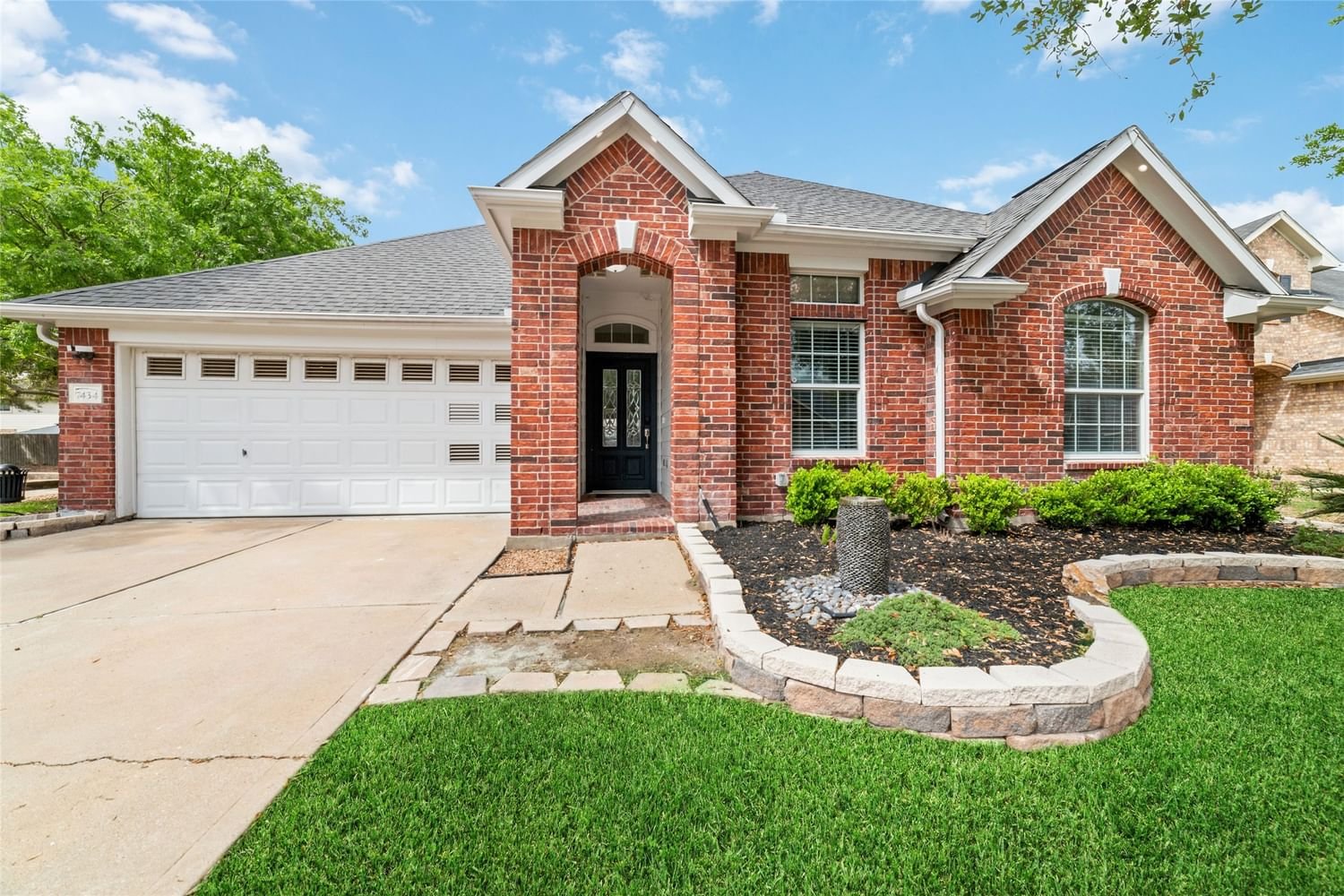 Real estate property located at 7434 Boxwood Ridge, Fort Bend, Grand Mission Sec 9, Richmond, TX, US