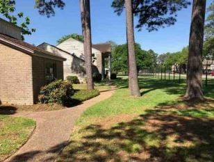 Real estate property located at 12459 Village B, Harris, Pine Village North T/H Sec 01, Houston, TX, US