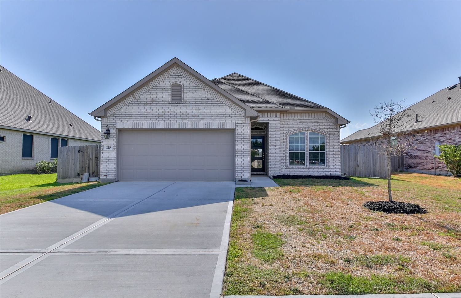 Real estate property located at 210 Brazos, Chambers, Baytown, TX, US