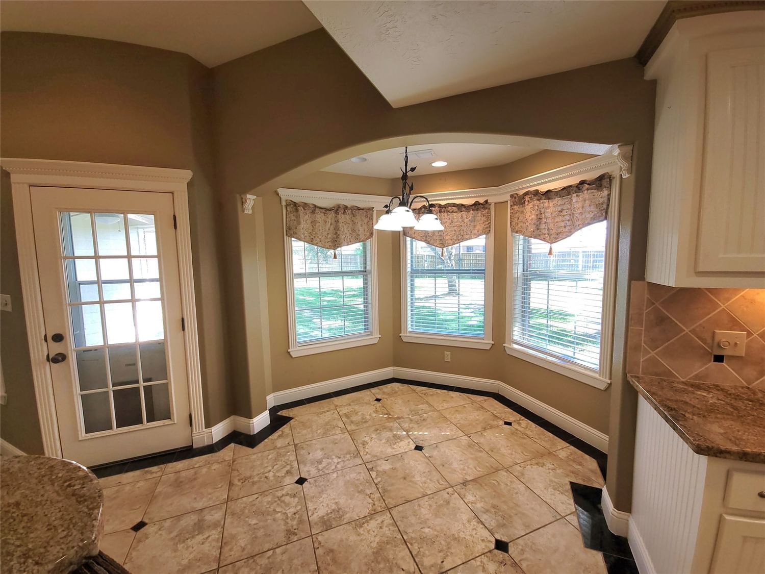 Real estate property located at 719 Partridge, Colorado, Eagle Lake, TX, US