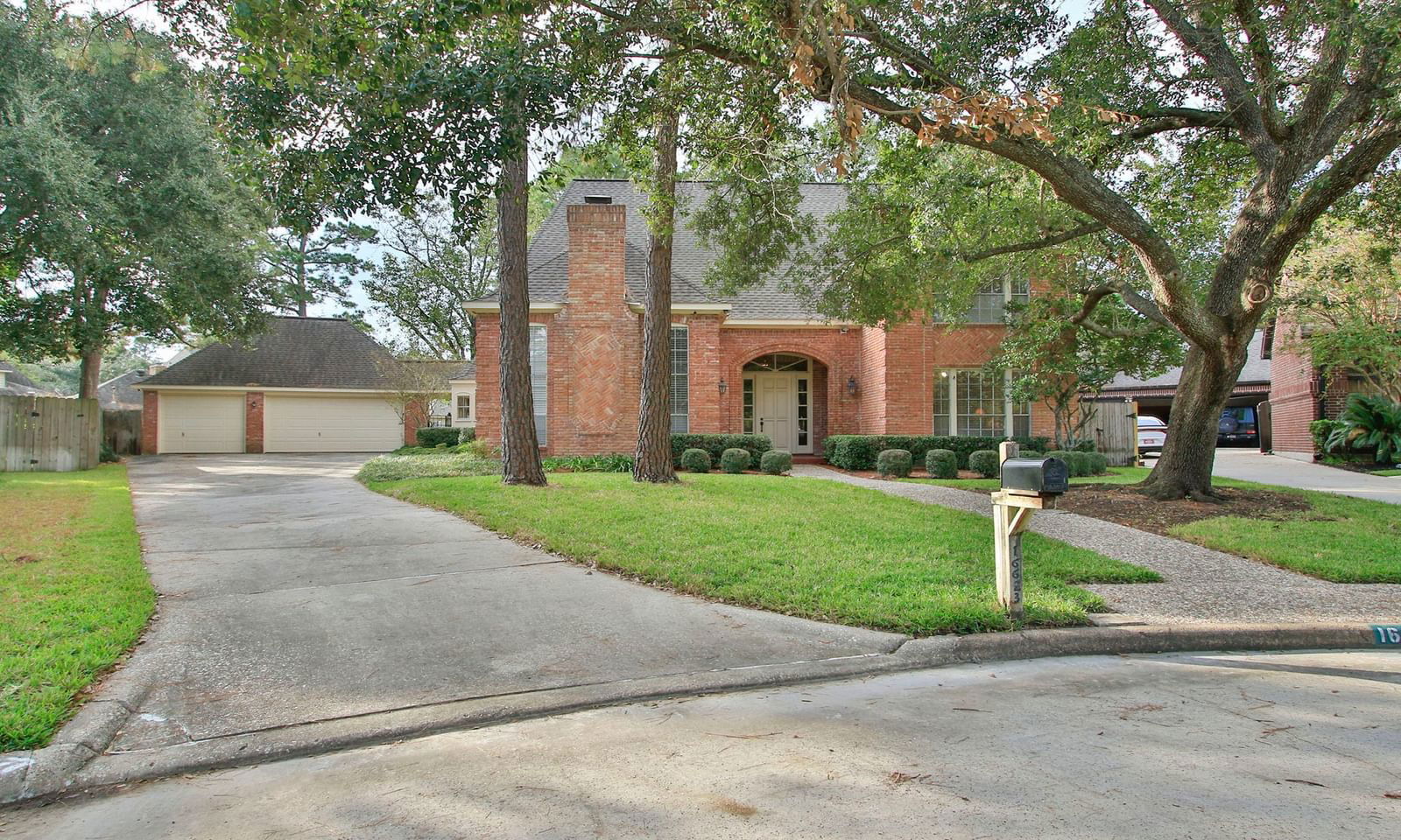 Real estate property located at 16623 Torrington, Harris, Wimbledon Estates & Racq Cl Se, Spring, TX, US