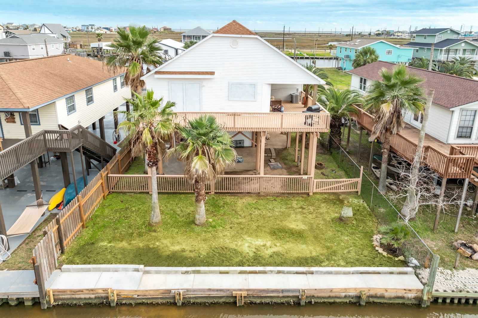 Real estate property located at 211 Pompano, Brazoria, Surfside Shores, Surfside Beach, TX, US