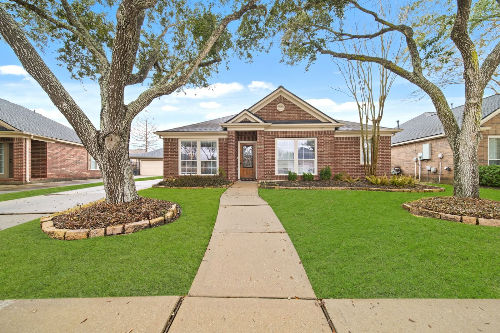 Real estate property located at 1610 Martin Lake, Fort Bend, Waterside Estates, Richmond, TX, US