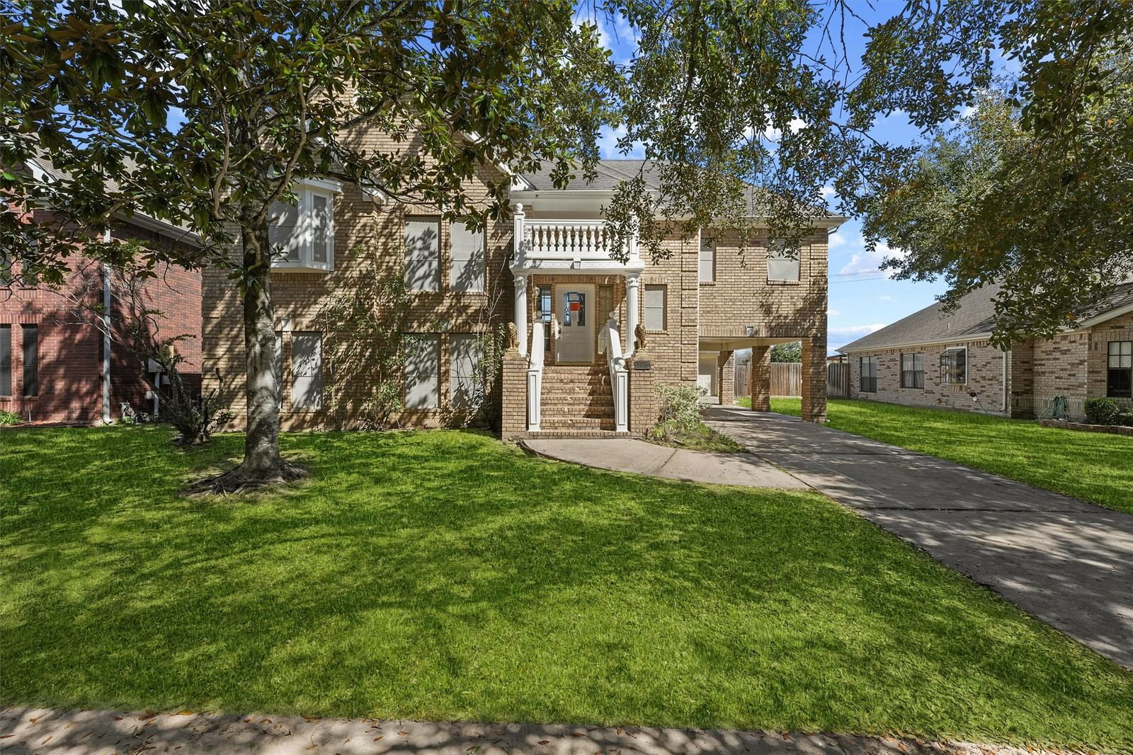 Real estate property located at 140 Bayou Bend, Galveston, Harbour Park Sec 2 90, League City, TX, US