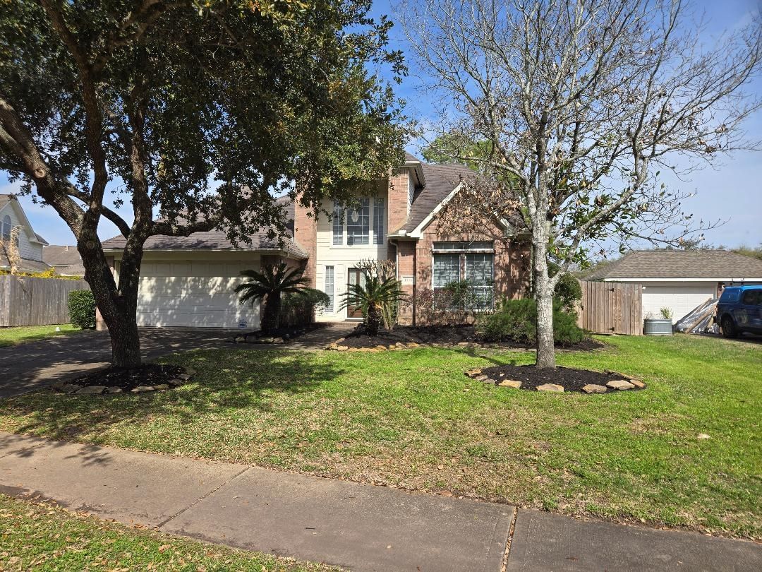 Real estate property located at 1906 Crescent Oaks Dr, Fort Bend, LAKE OLYMPIA, Missouri City, TX, US