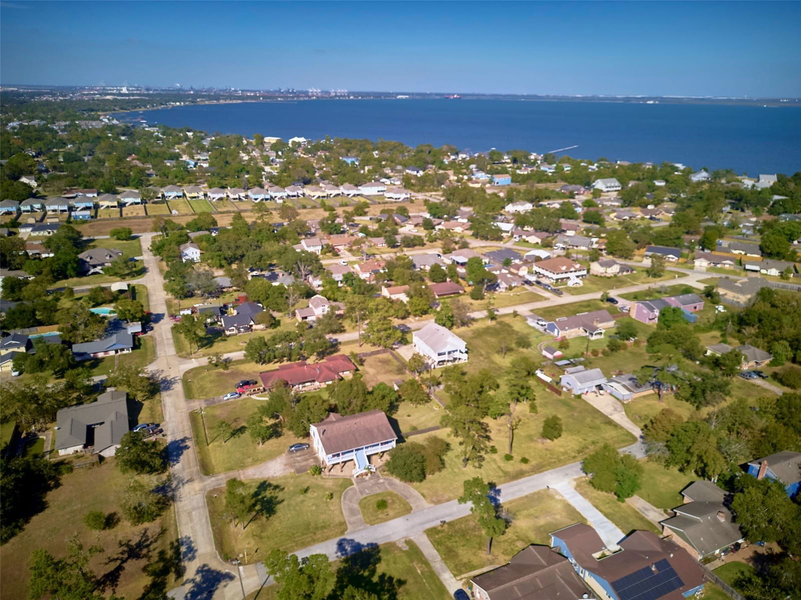 Real estate property located at 518 Seagrove, Harris, Shoreacres, Shoreacres, TX, US