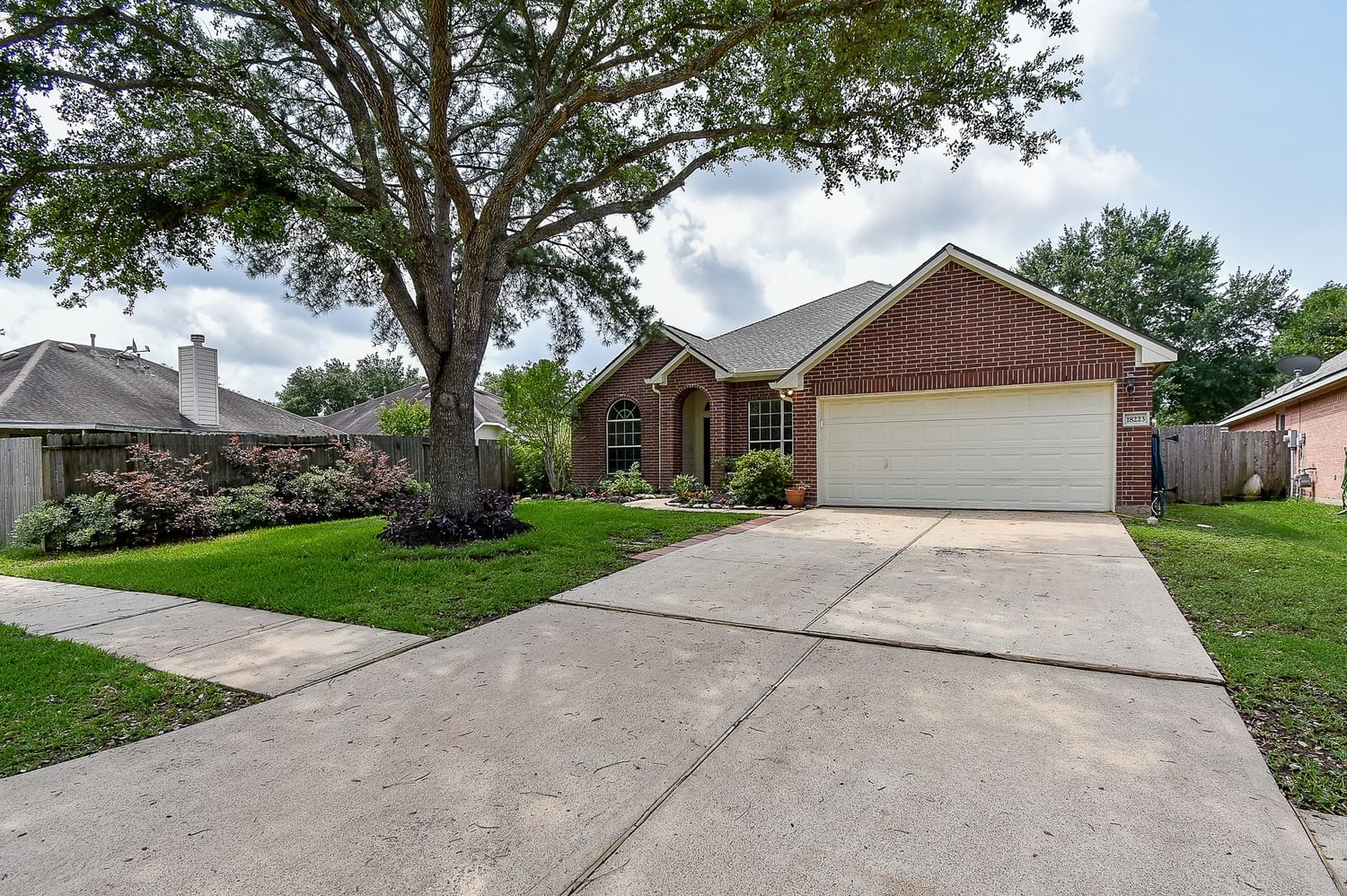 Real estate property located at 18223 Heathridge, Harris, Westgate Sec 03, Cypress, TX, US